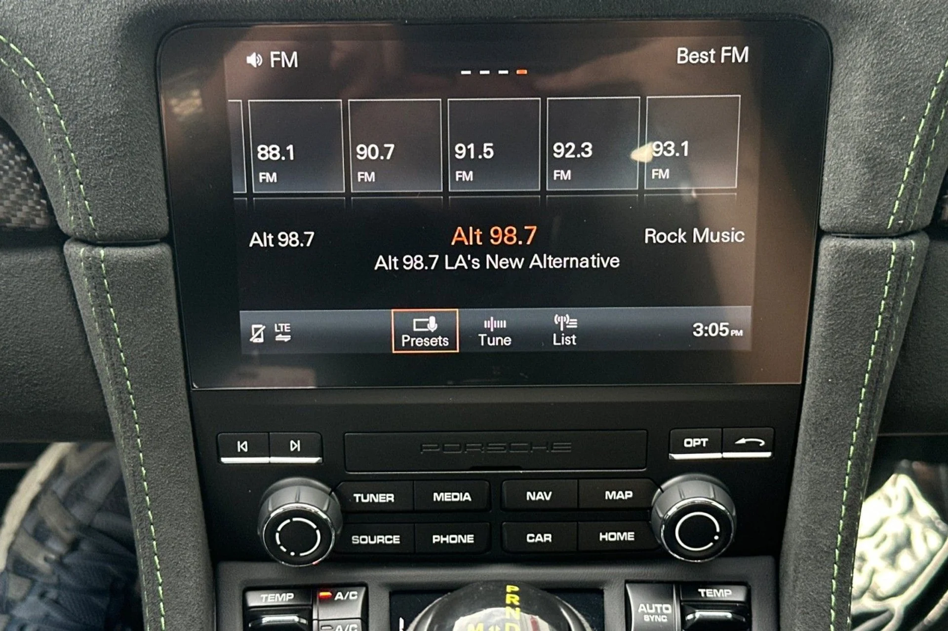 mph016_1260288552_4cd4ffd4656ef39c648ddd3aa412ba55_6379963d04