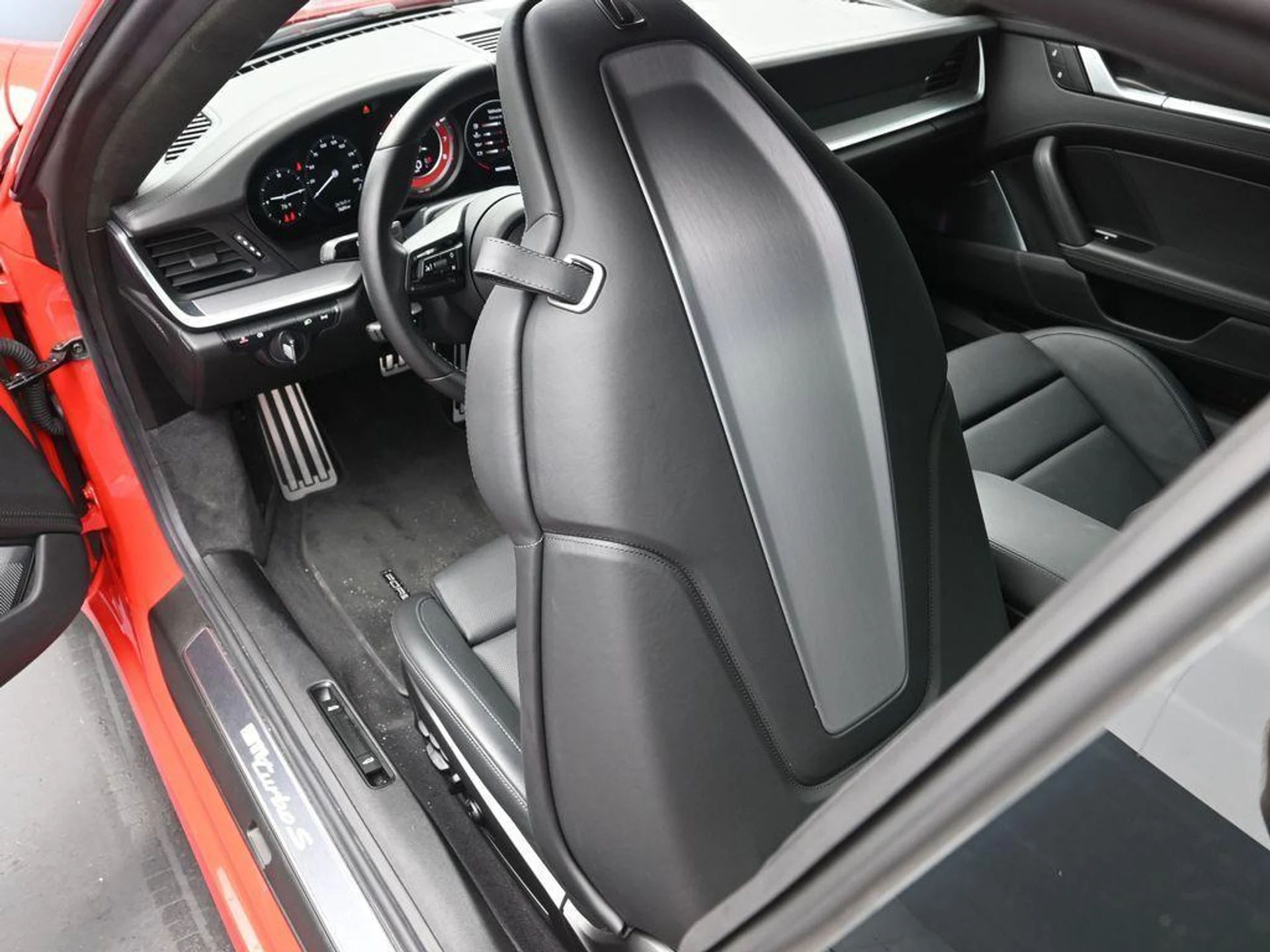 mph016_1269599559_u_A0h8v_O6bp_Tk_Ttc9e0l_Xy4_Iw_O0_bb4321d937