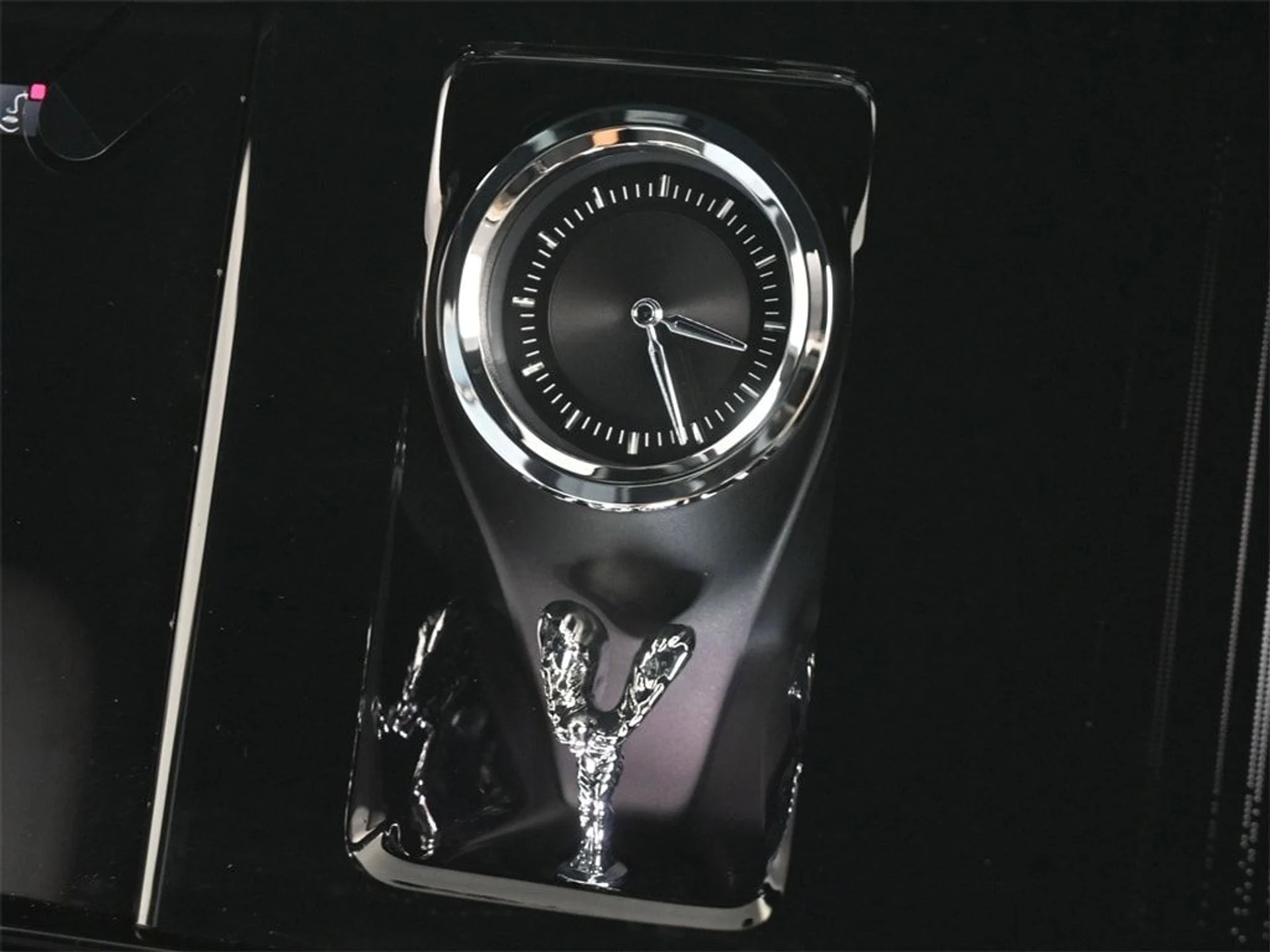 mph016_1281818734_e8ae92d753aa1a13a921cf726b84a1e9x_aae98253c4