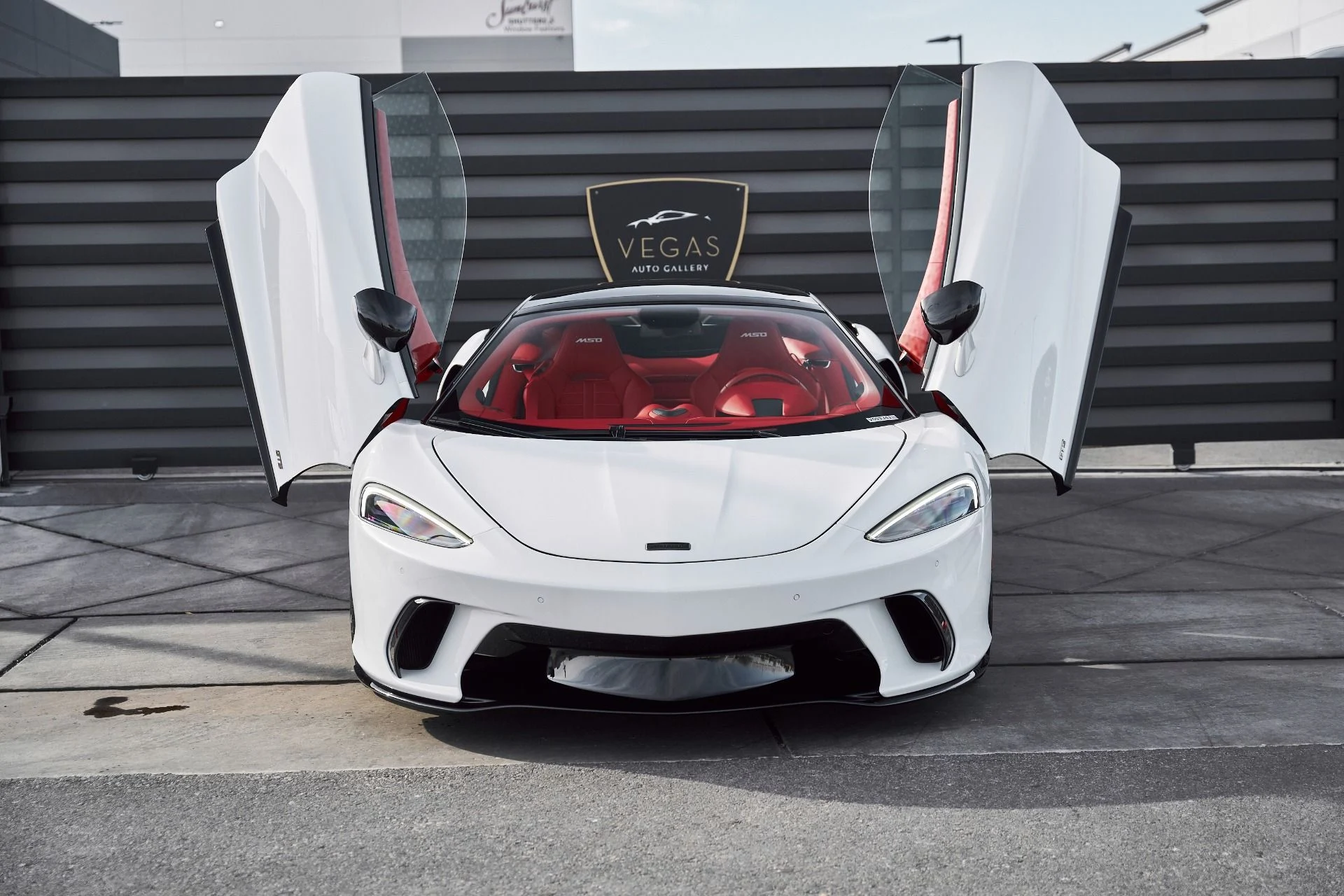 mph016_1283825571_Used_2025_Mc_Laren_GTS_1769482107_bbb387eb7e