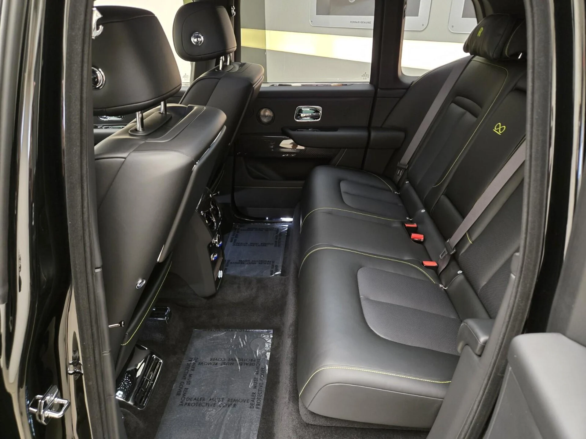 mph016_1294420534_New_2026_Rolls_Royce_Cullinan_Black_Badge_1776921912_e8ef372f70