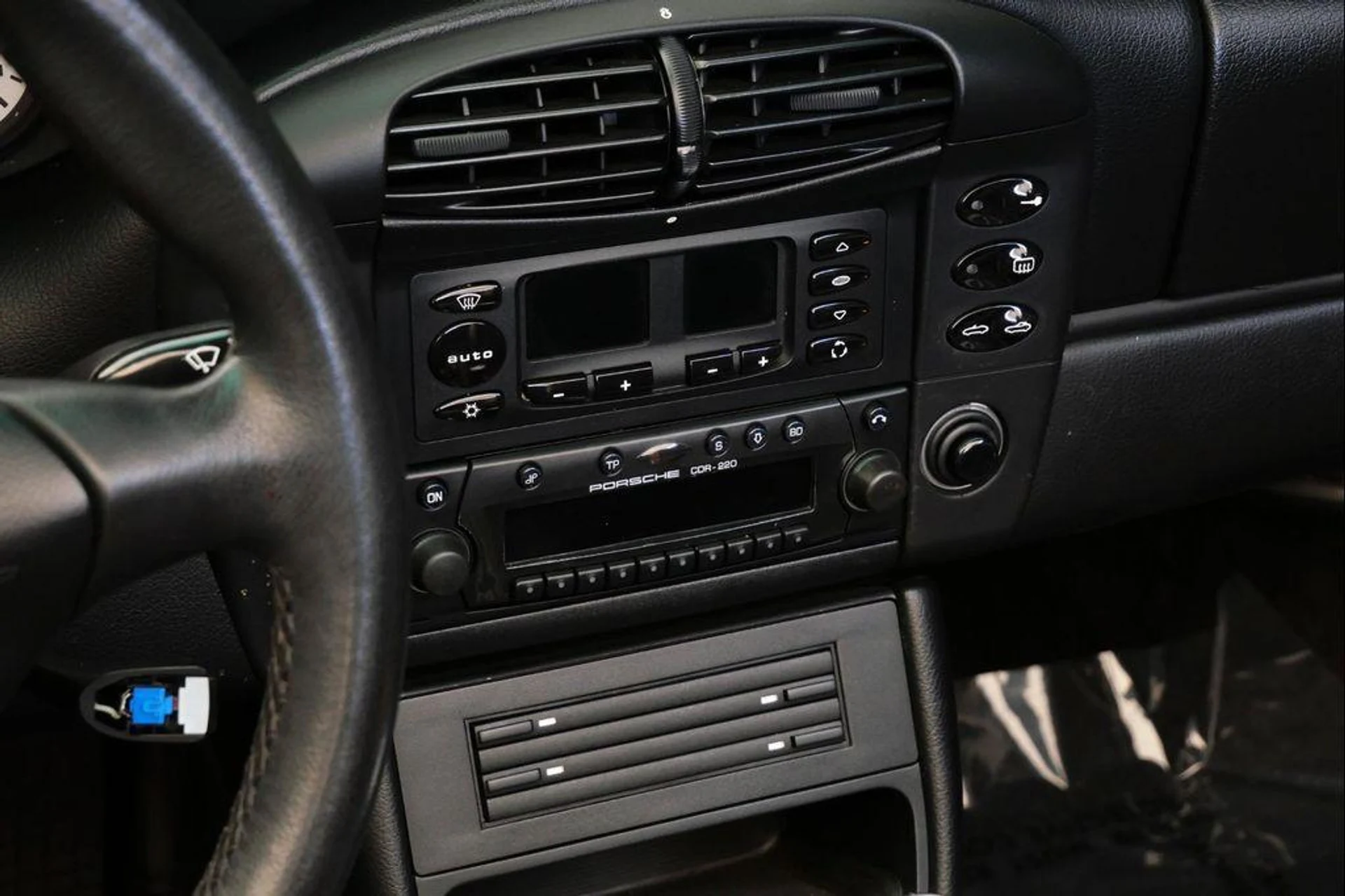 mph016_1298249011_7_X_Yb_T9_r_SJ_Fl_T_f_Rx2_IA_7_R6_M_Zg_73dcf92b1d