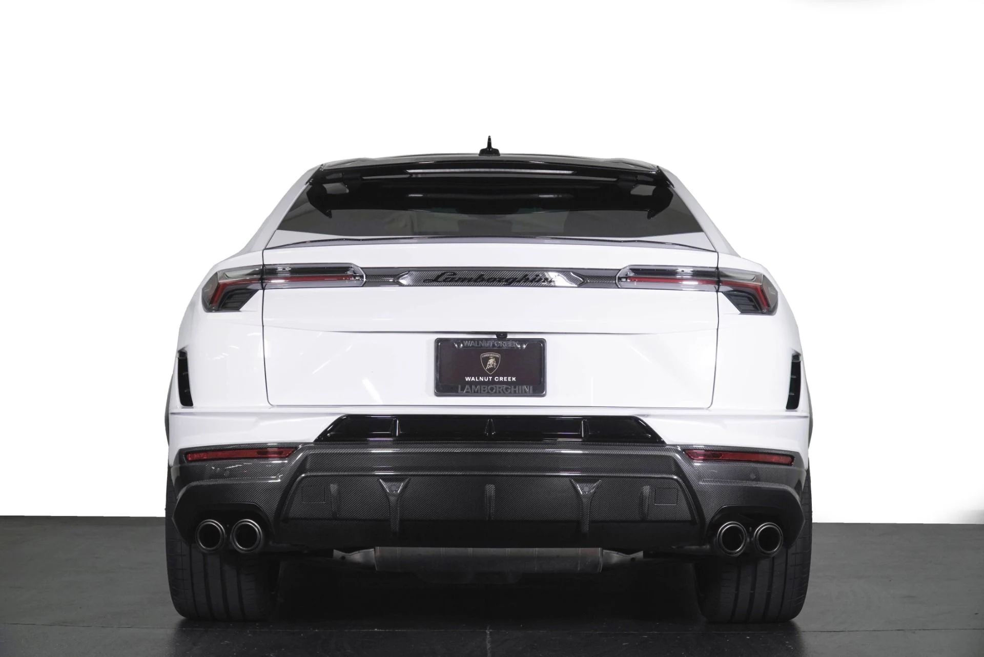 mph016_1299183806_Used_2023_Lamborghini_Urus_Performante_1789368095_cc72331aaa