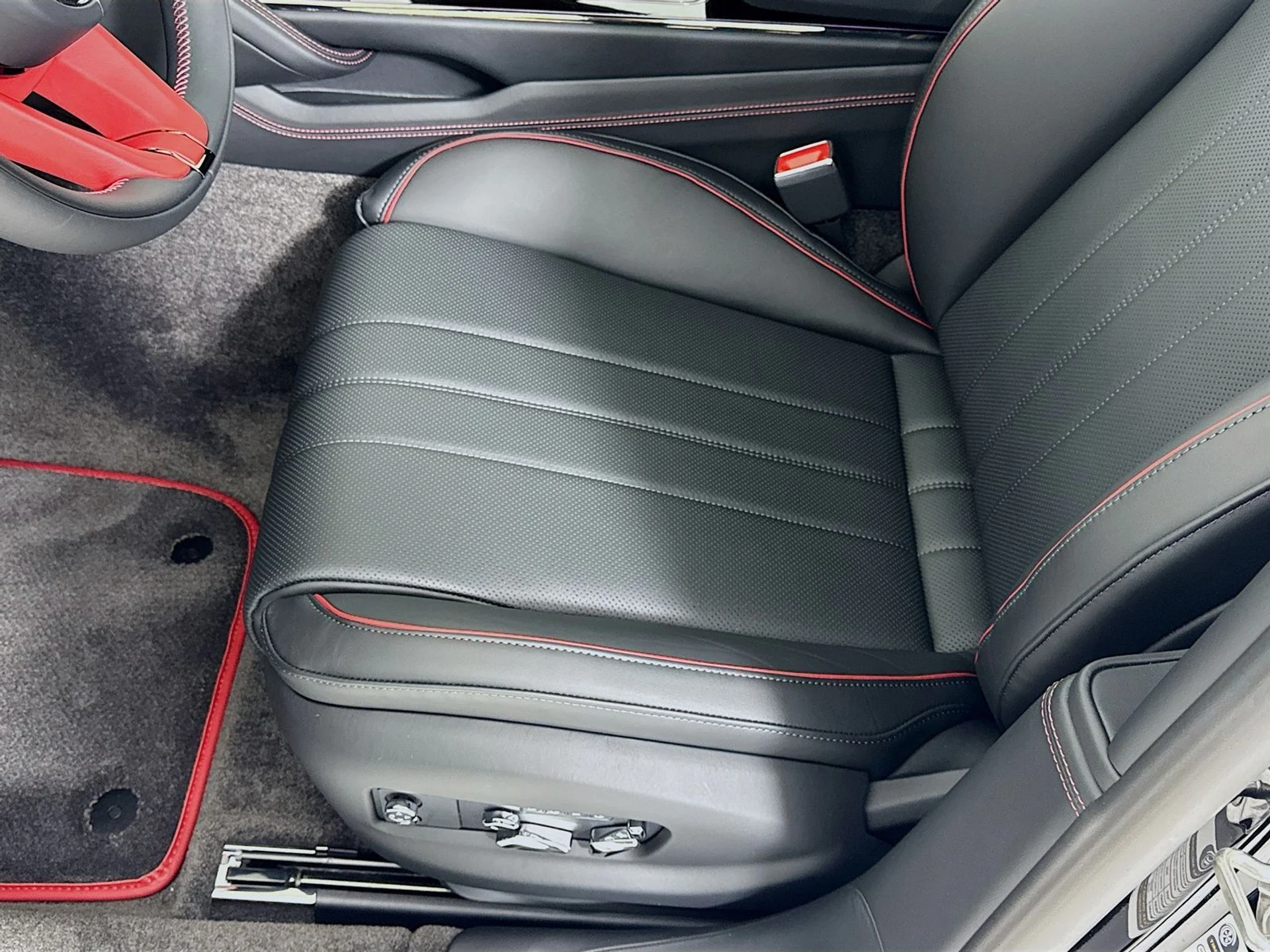 mph016_1304002124_cc729f5e4f9520bef42933e9d0542a85x_2b2543710f