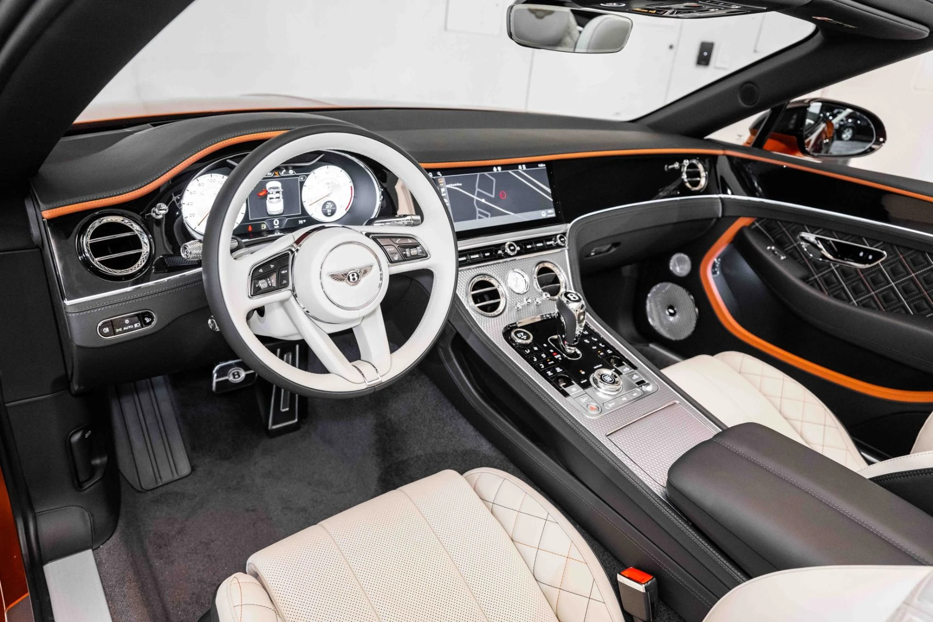 mph016_1304167776_Used_2024_Bentley_Continental_GTC_Mulliner_W12_1720134236_46d16b7c18