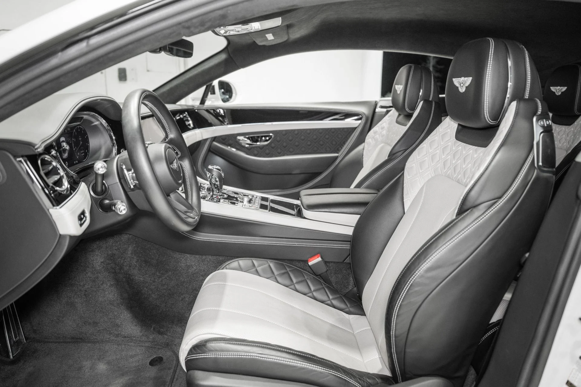 mph016_1310555776_Used_2021_Bentley_Continental_GT_V8_1769141649_85513c2ea7