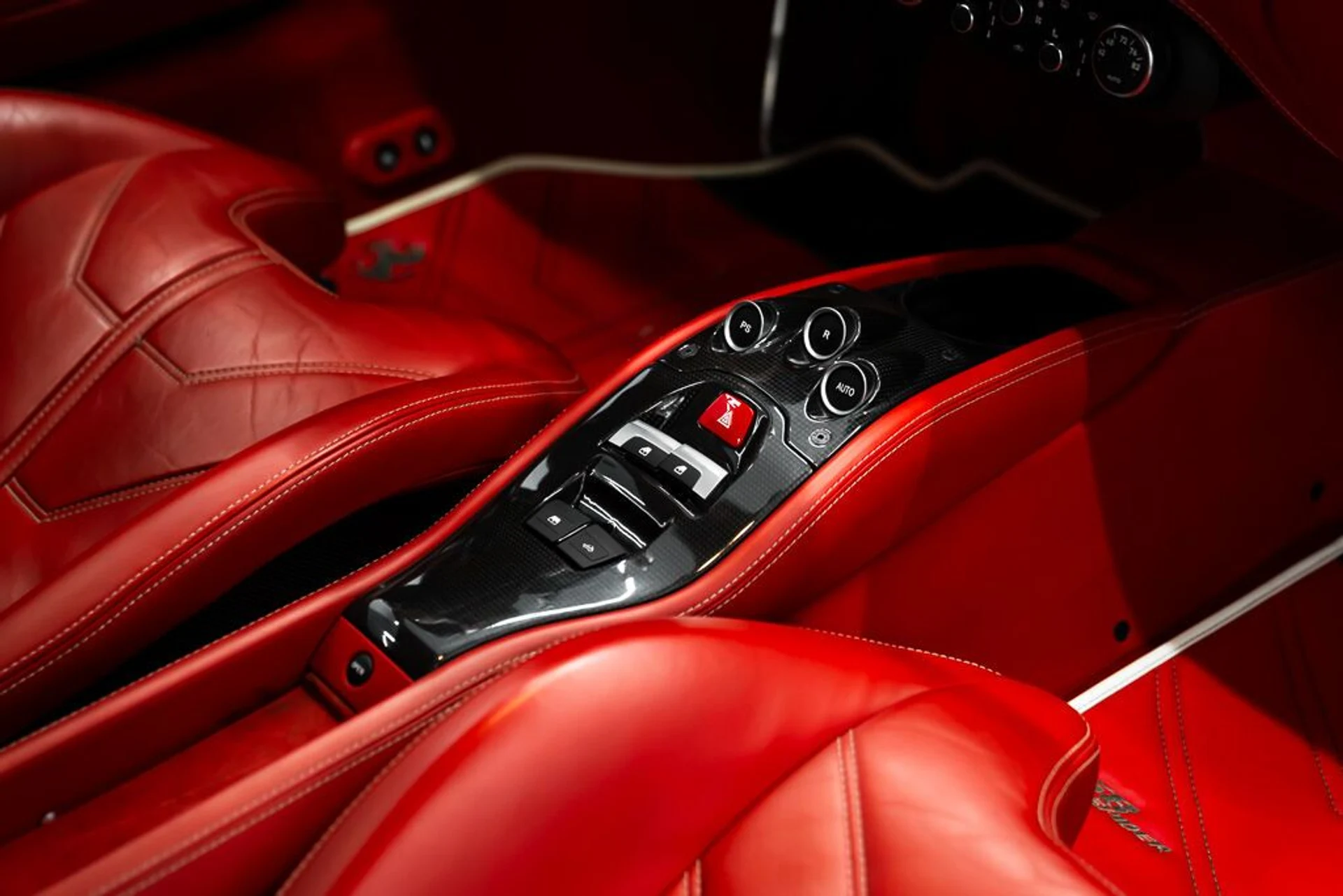 mph016_1312910952_ferrari_458_italia_2013_jpg_v_1754355020_b7533d39da