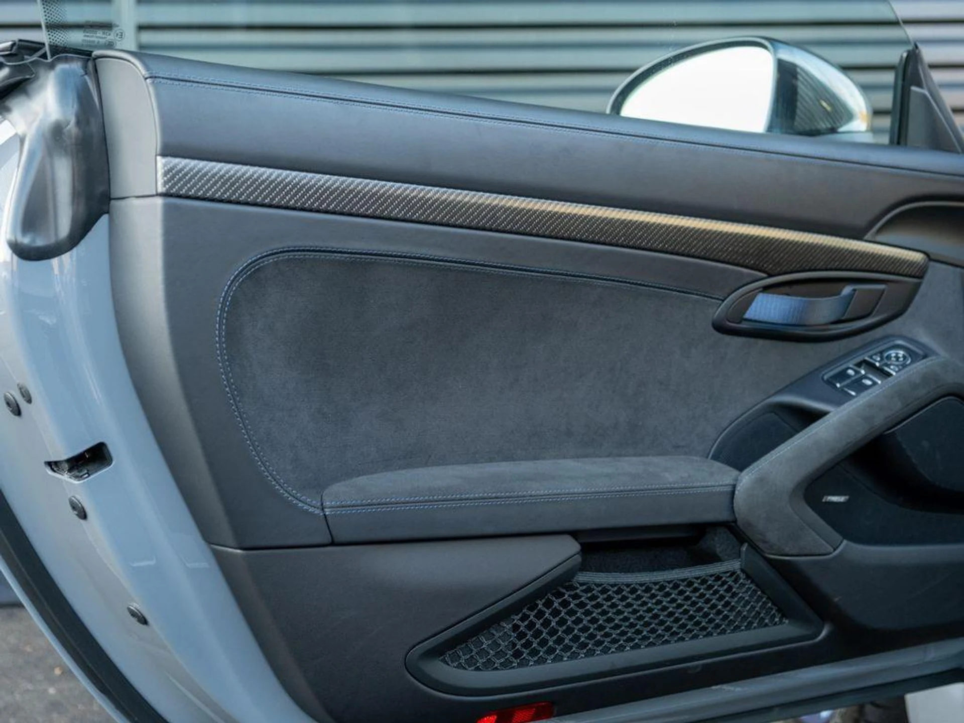 mph016_1314649891_u_R6n_Ni_Fr_RG_Dumwpme_UKQ_6_W_Vv_Z_Pc_21c309ec82