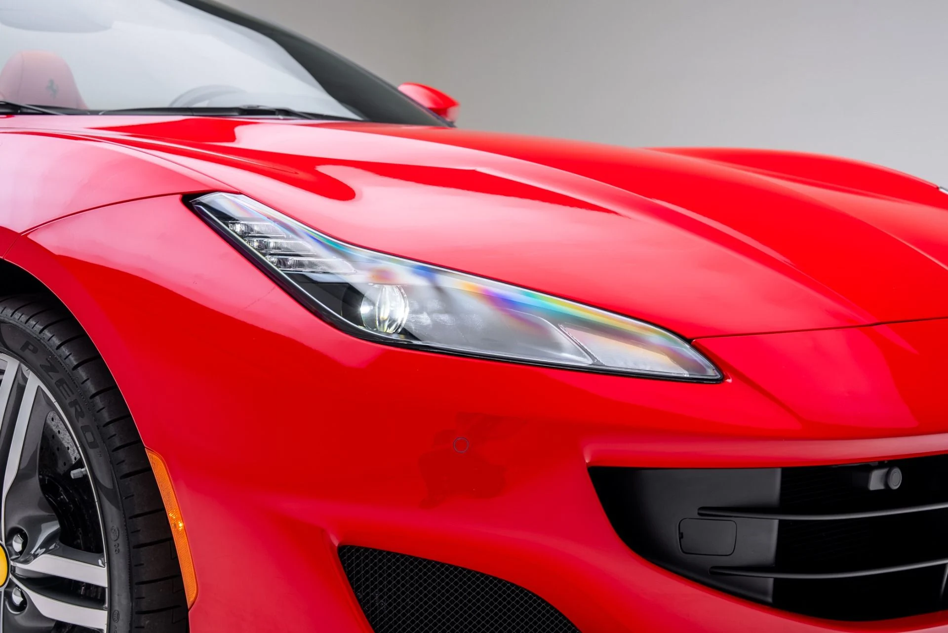 mph016_132839987_Used_2020_Ferrari_Portofino_1772051589_d1c3085320