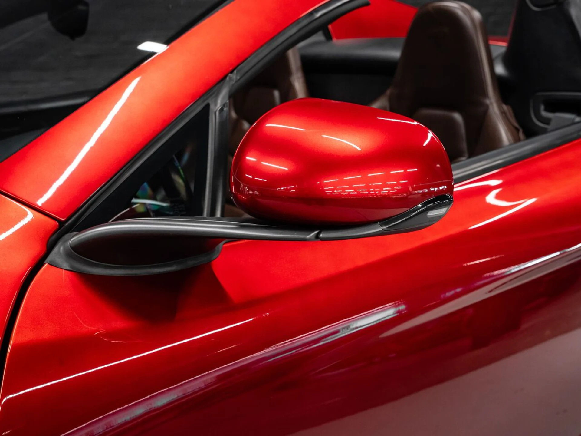 mph016_132930094_mclaren_mp4_12c_2014_fc18b51902