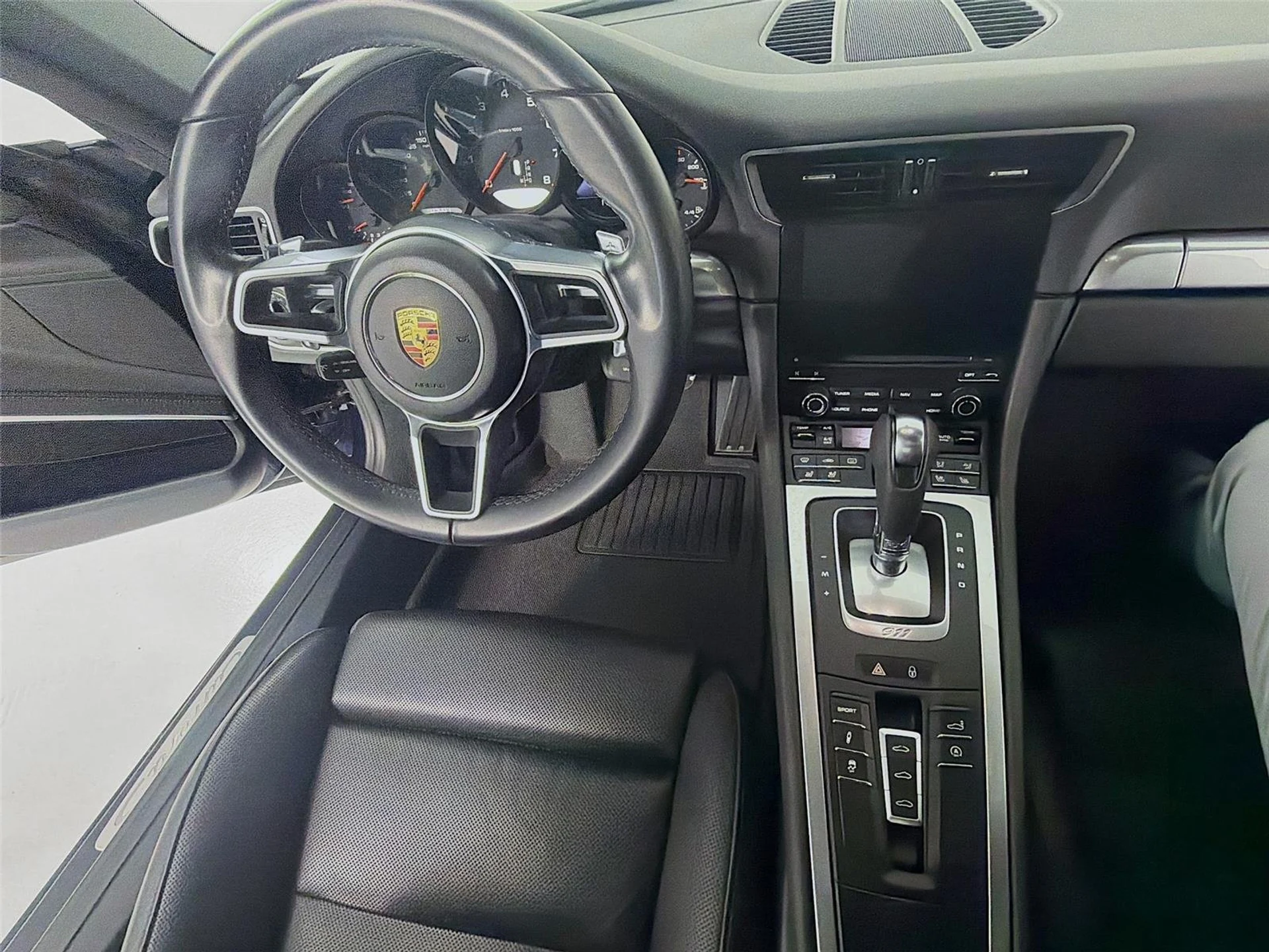 mph016_133874310_60a744a027b9afc8a33f1b762084d1ef_8b301c47e5