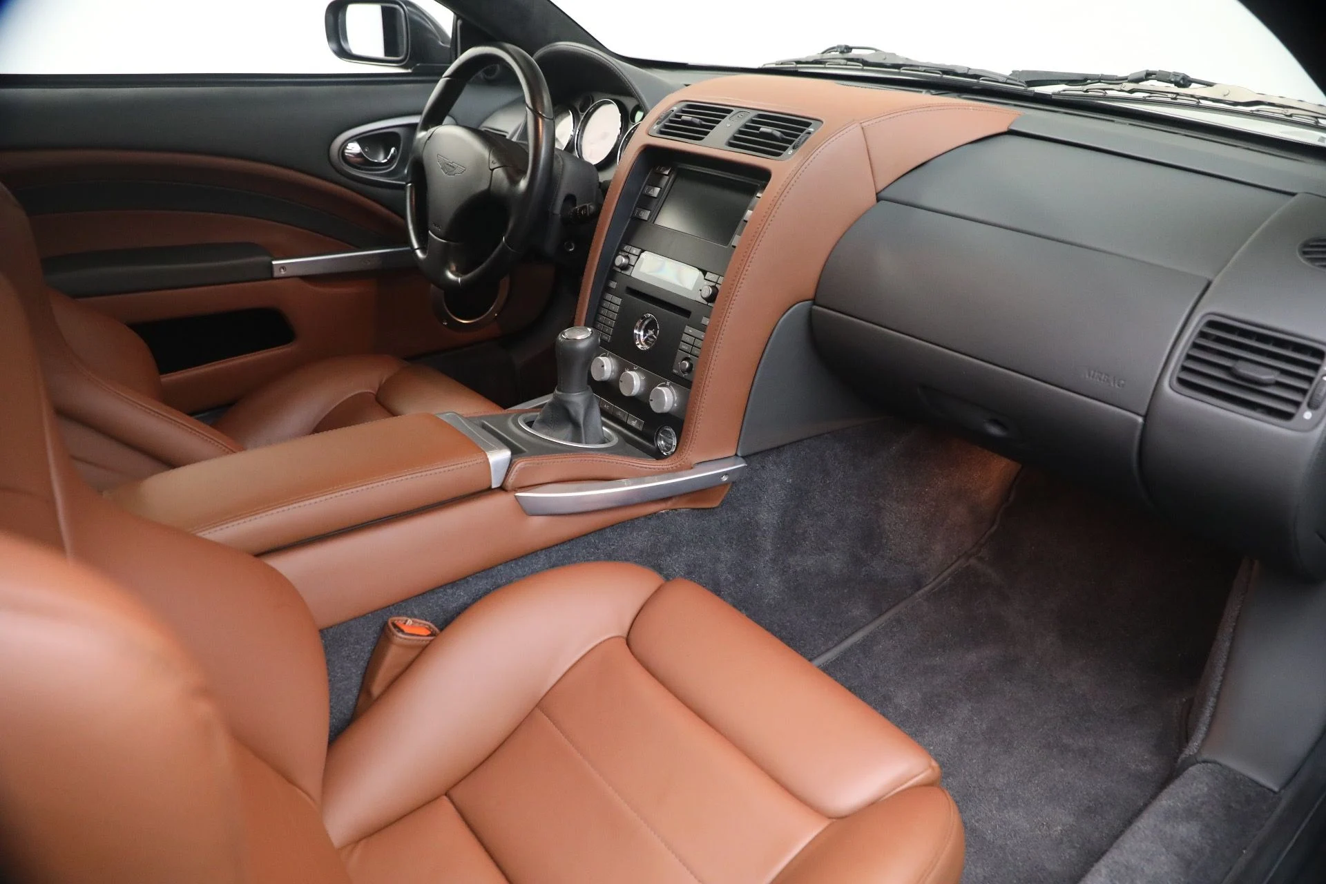 mph016_1338983896_Used_2006_Aston_Martin_V12_Vanquish_S_1792851745_4a2618e2d8