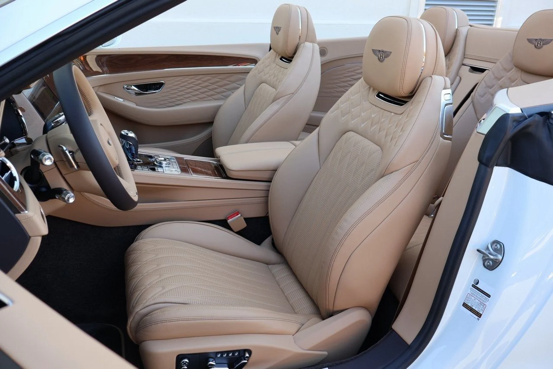 mph016_1341636755_17_053a048057