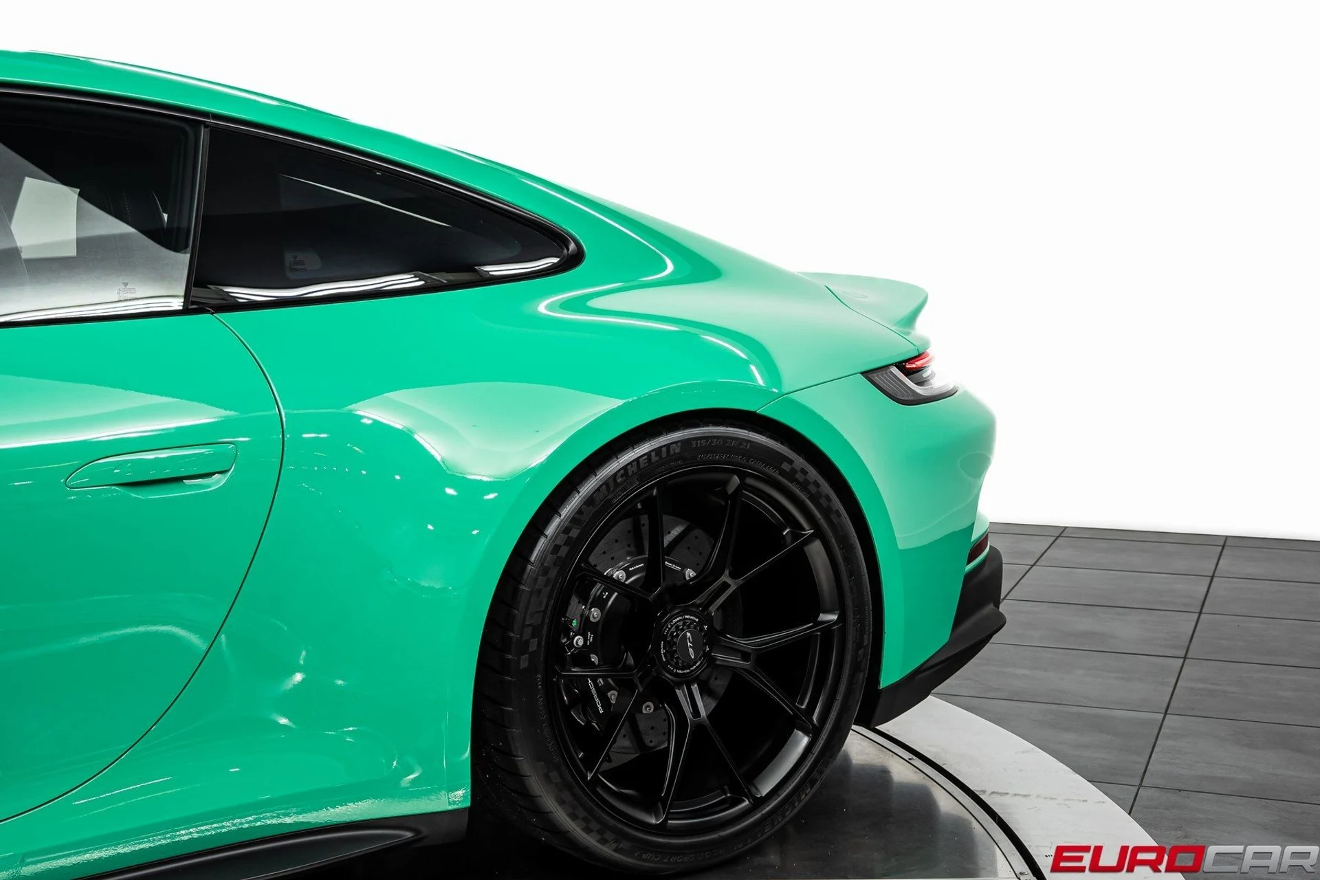 mph016_1343066040_image_17_c70aa9be14