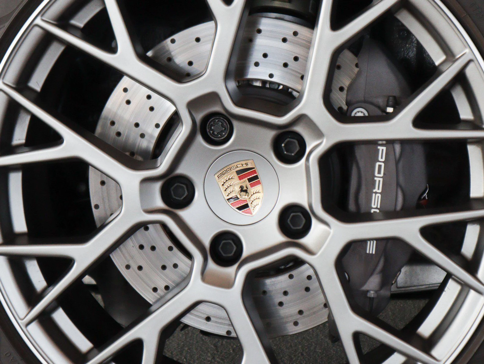 mph016_1369891543_bce113213bb5ef6e1c25c98c42161482_139e2b9dc8