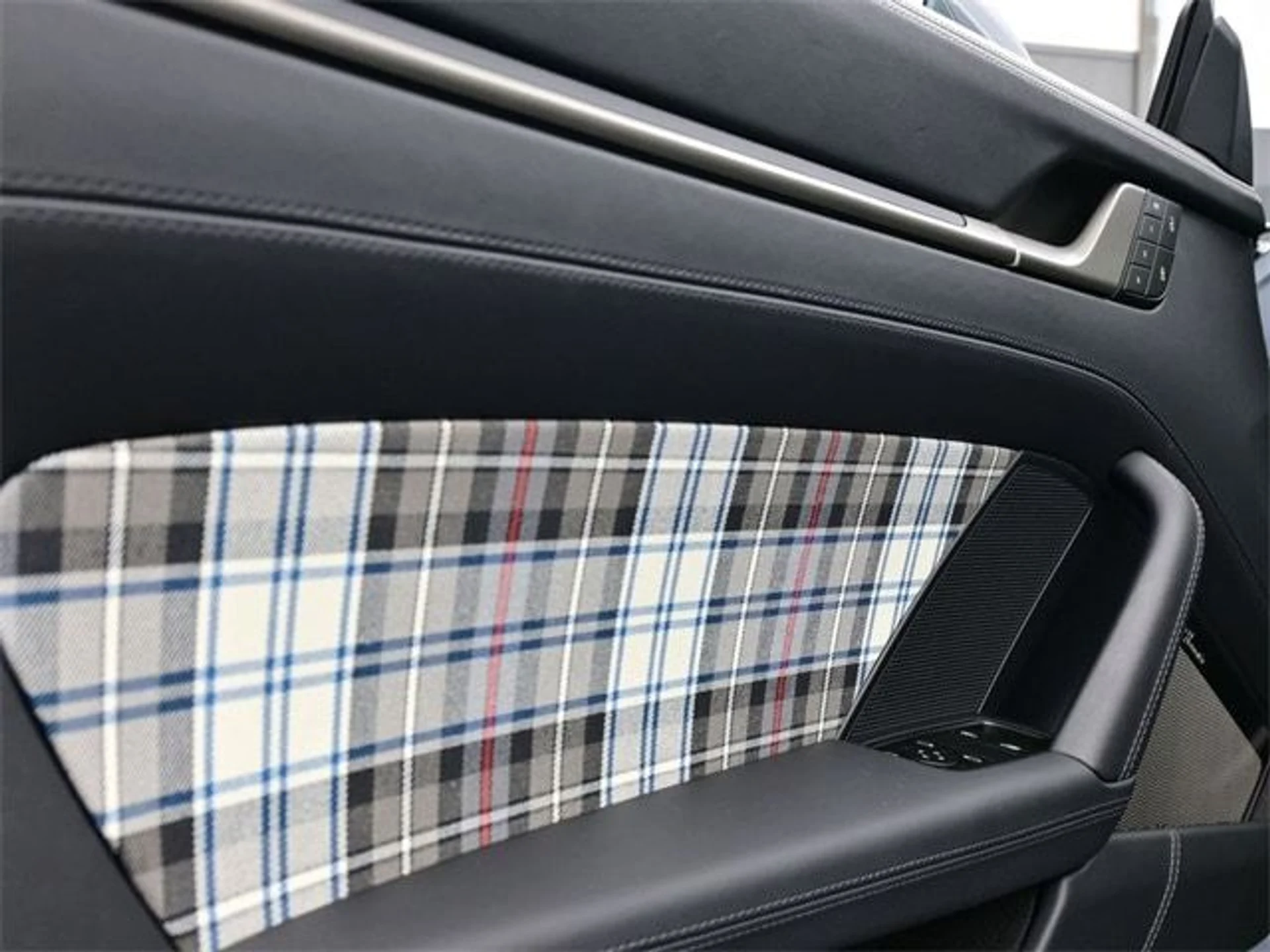 mph016_1370926891_392d08a36e1f21a138a584affb104242x_f9575023dc