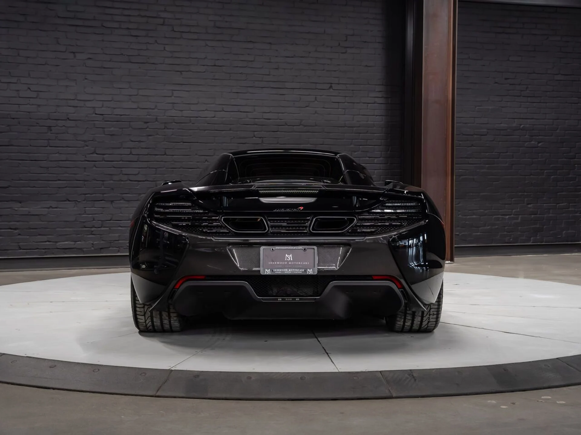 mph016_1377477874_mclaren_650s_2015_98be211176