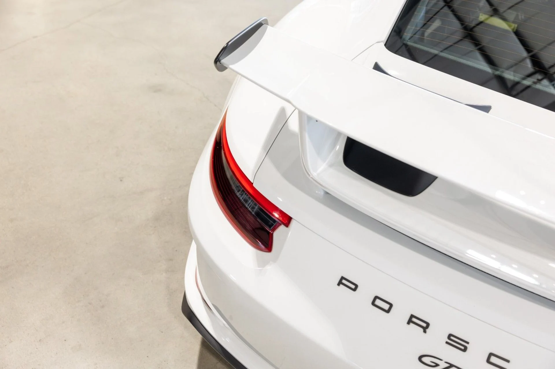 mph016_1378885827_c_Q_857621fffa