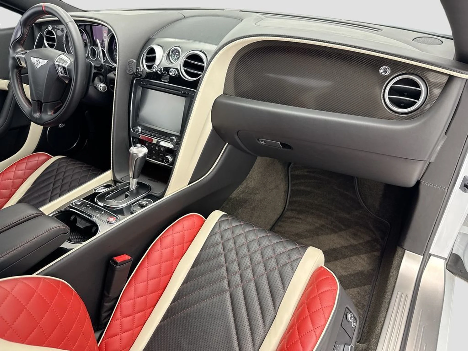 mph016_1379044020_used_2017_bentley_continental_gtsupersportscoupe_8119_22999710_17_1024_1ef8c2c33d