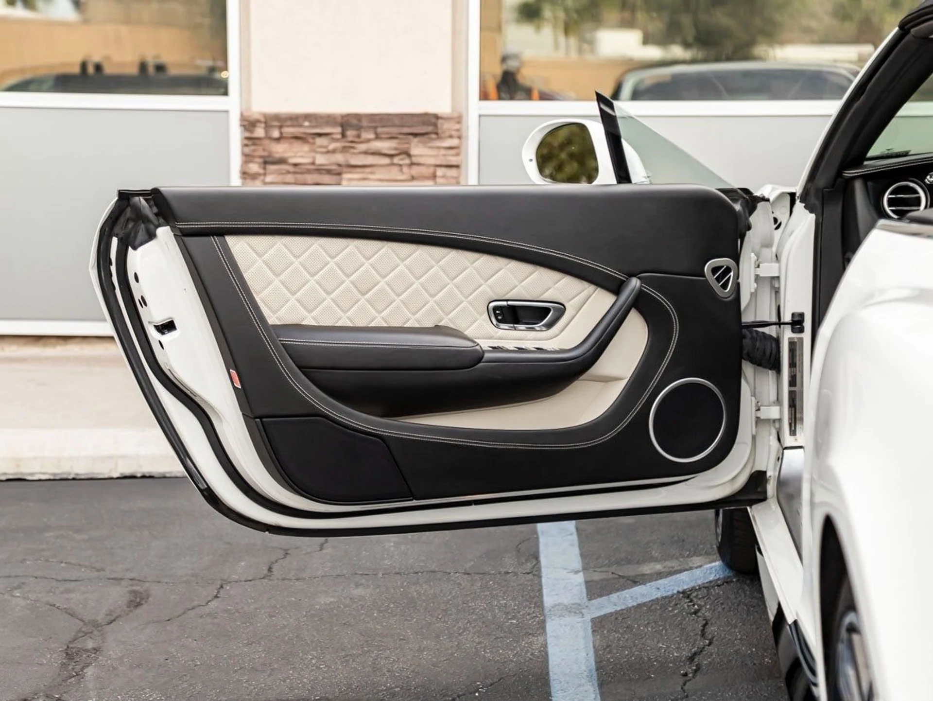 mph016_1380481968_17_3fa5c2cb9c