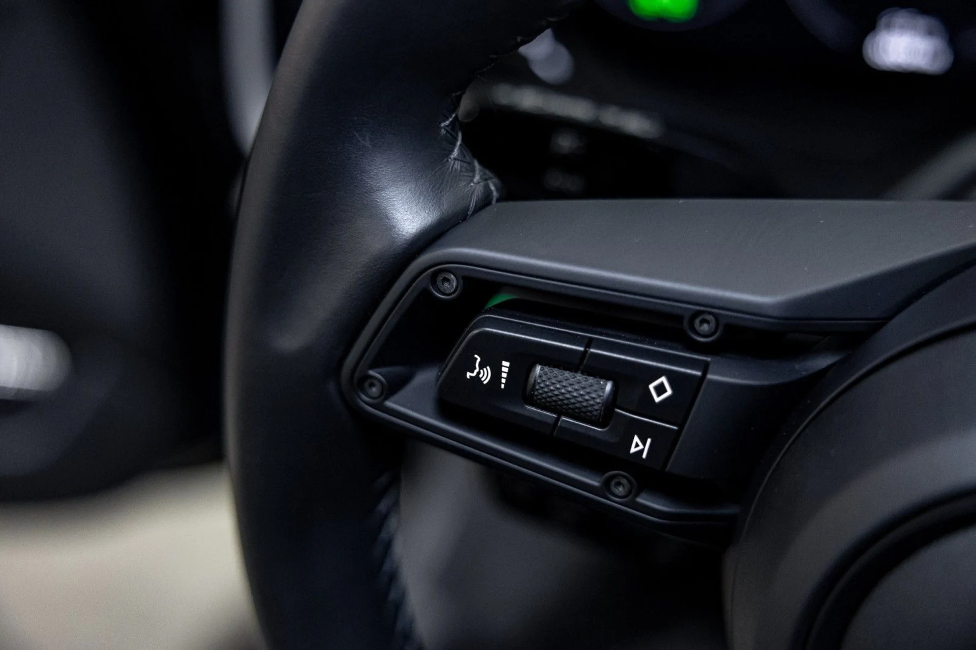 mph016_1381450339_Ow_f949da72fa