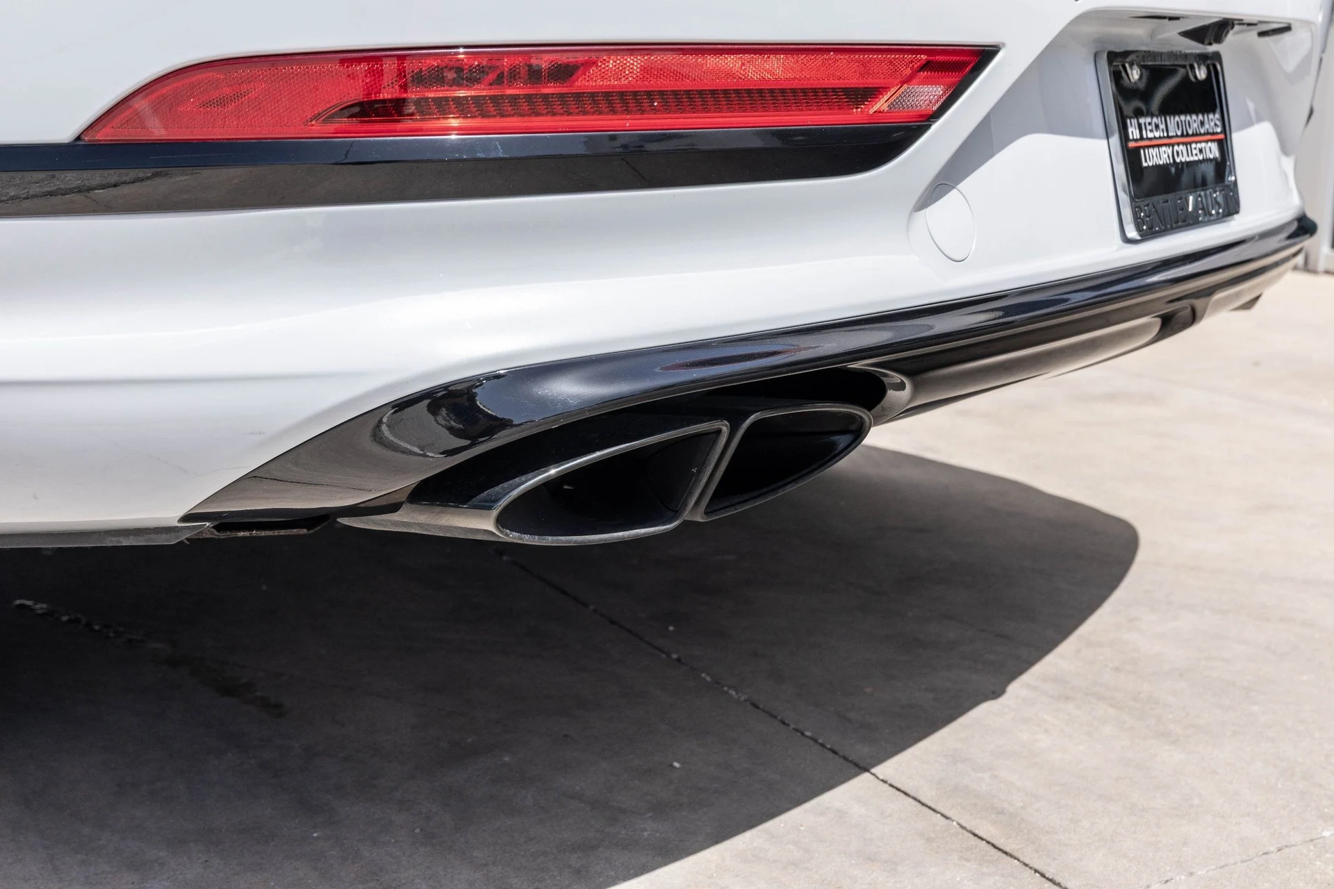 mph016_1395485352_Hi_Tech_Luxury_Imports_LLC_SJAHT_2_ZV_8_PC_020673_image_16_8eee477721