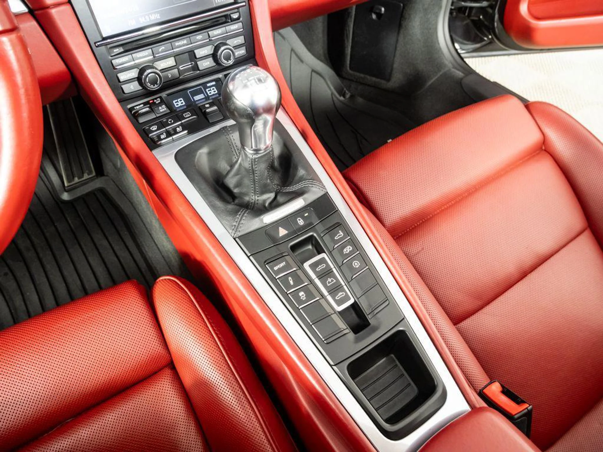 mph016_1406592787_YL_5a_OM_3uj_Sd_WDGBBB_Io_I7m_Vd9nc_3d0b56b2f1