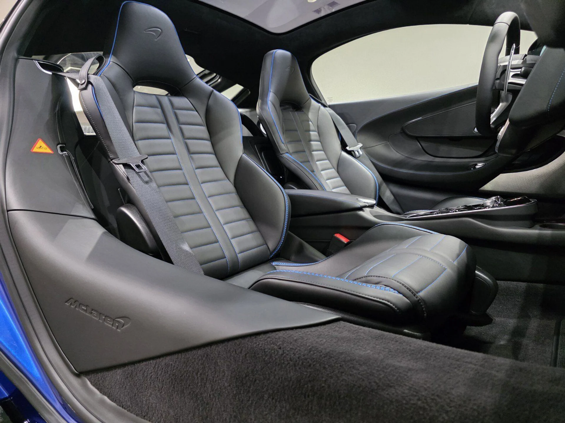 mph016_1410249395_fc4f31816cb9815d07af6cc8a5805651_b630336d19