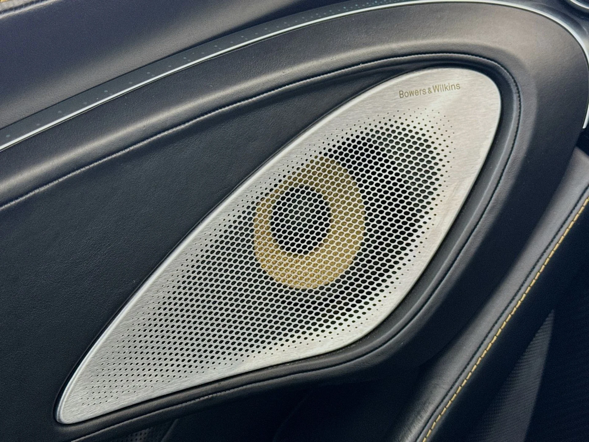 mph016_1422506927_ced566698e34c6b668d75abb64a6c033x_8b73af8272