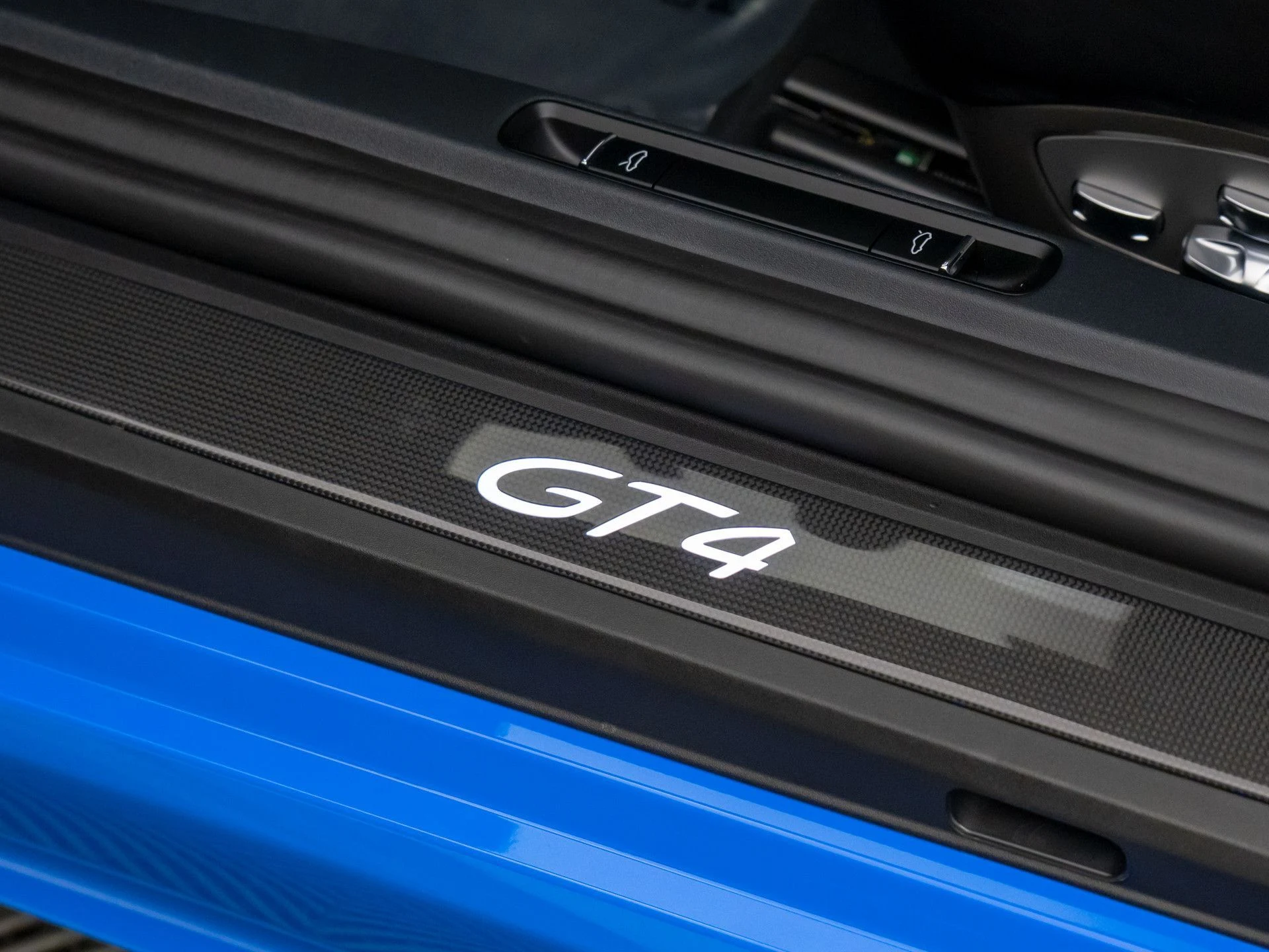 mph016_1430132719_d50247a2e28f47967c5dea29958b07f0x_07f1053b3e