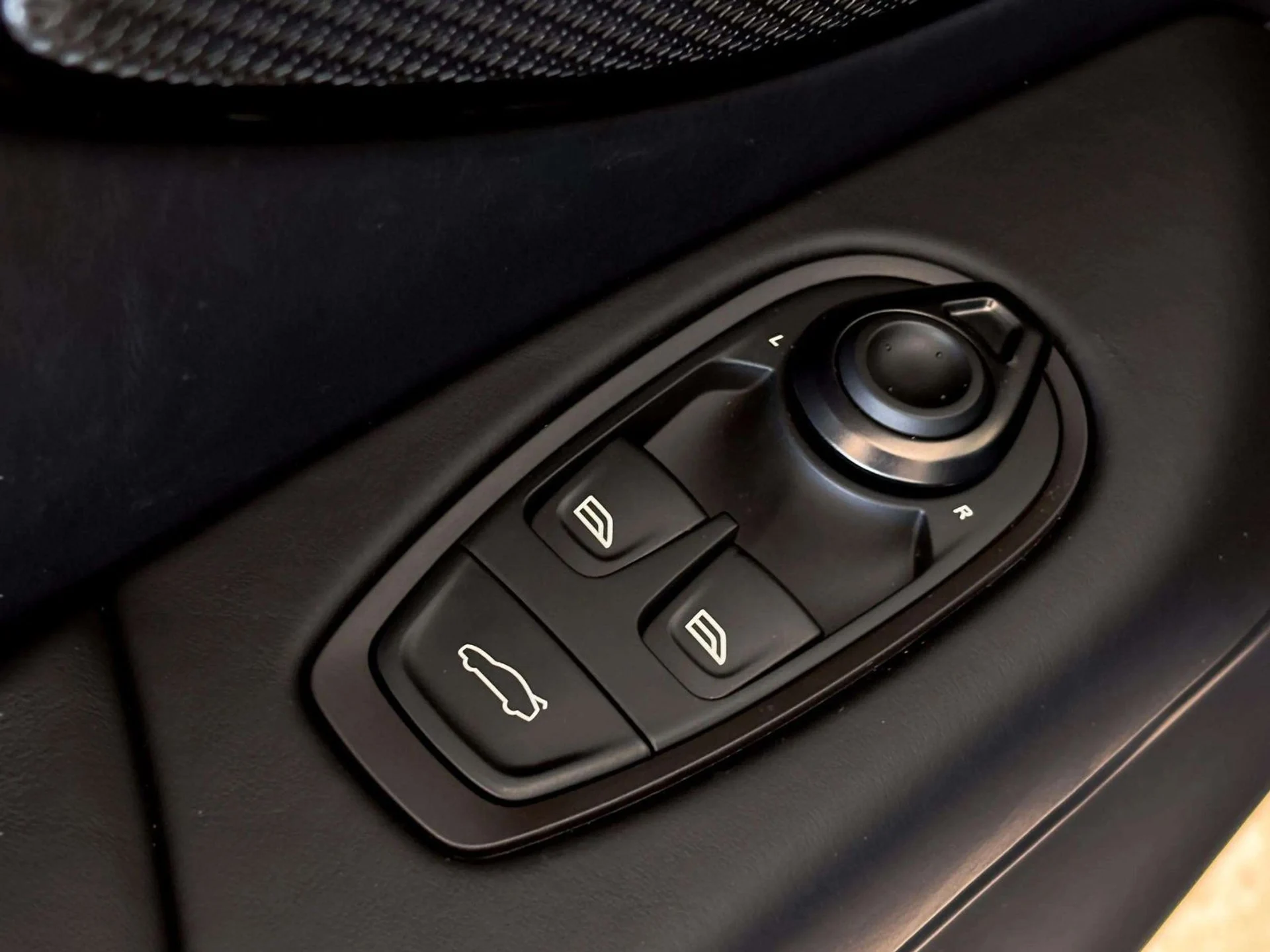 mph016_1435646786_ffa53ec0_accb_4475_a491_b5e844a18791_bc5abd5f82