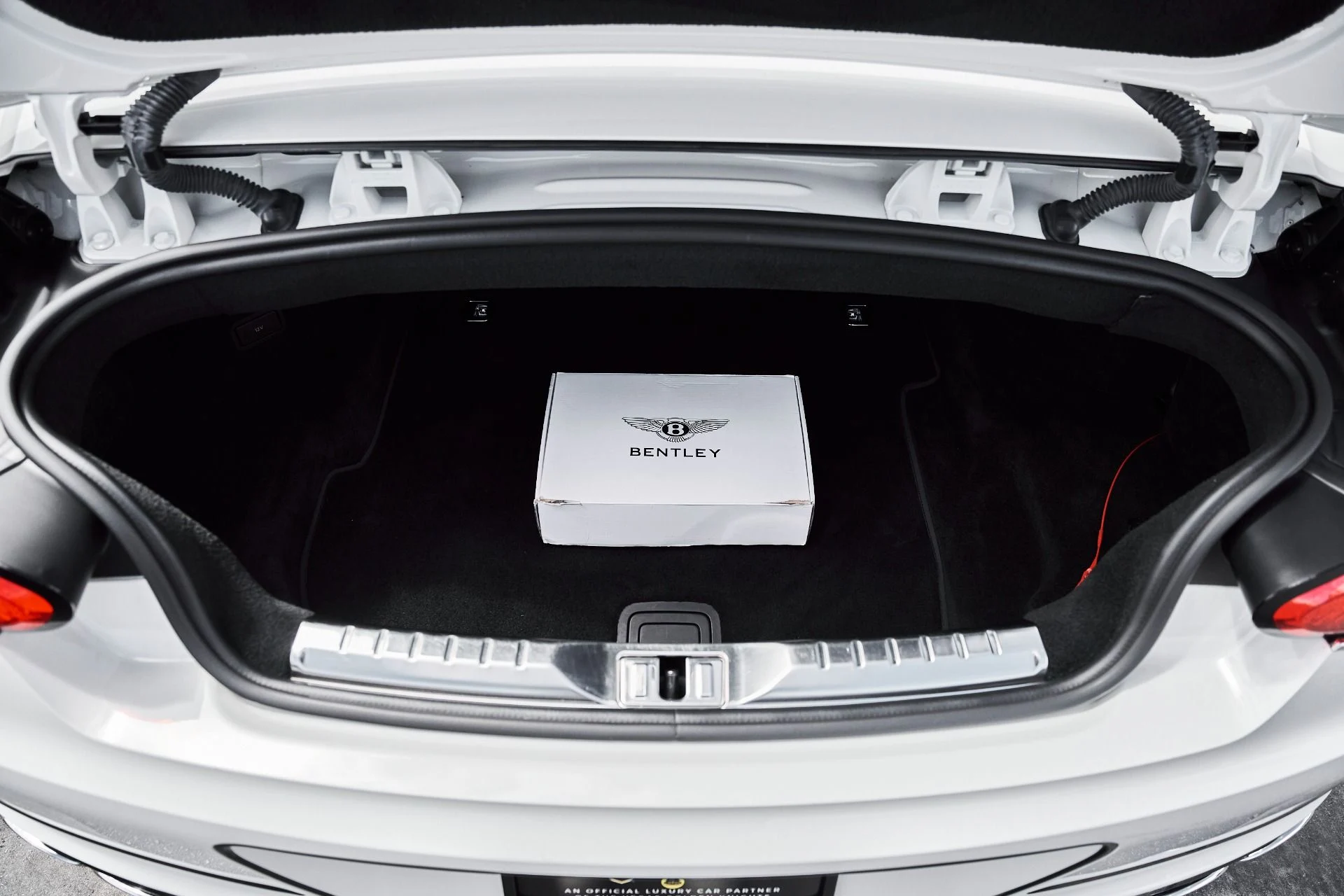 mph016_1435803865_Used_2020_Bentley_Continental_GT_V8_1777078734_3e75053fc8