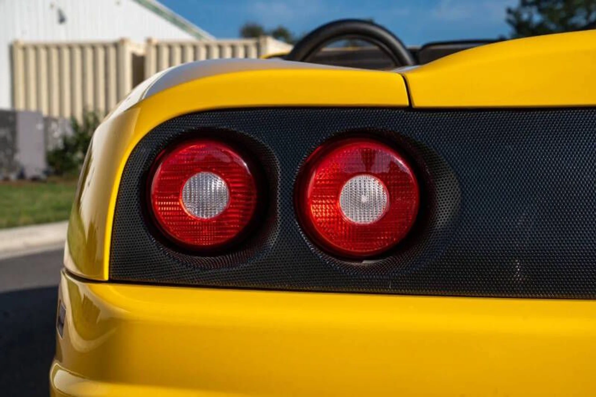 mph016_1438671126_2002_ferrari_360_spider_base_2dr_convertible_13bb4e9859