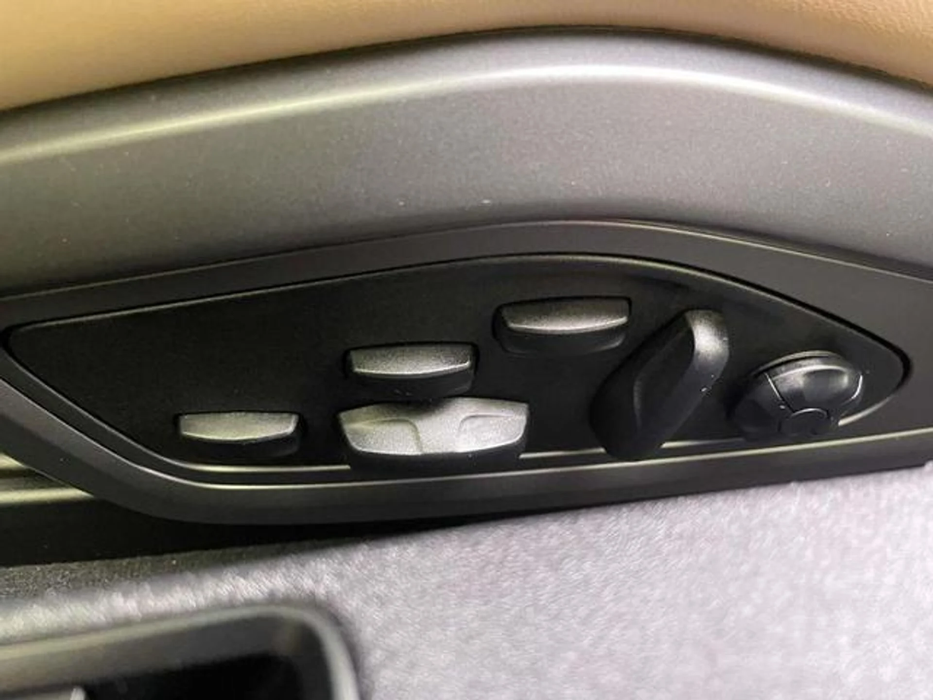 mph016_1438832593_ML_Xb_6smg_IC_7_YQ_IYEP_8uy_Ue_EY_3b08cff3bb