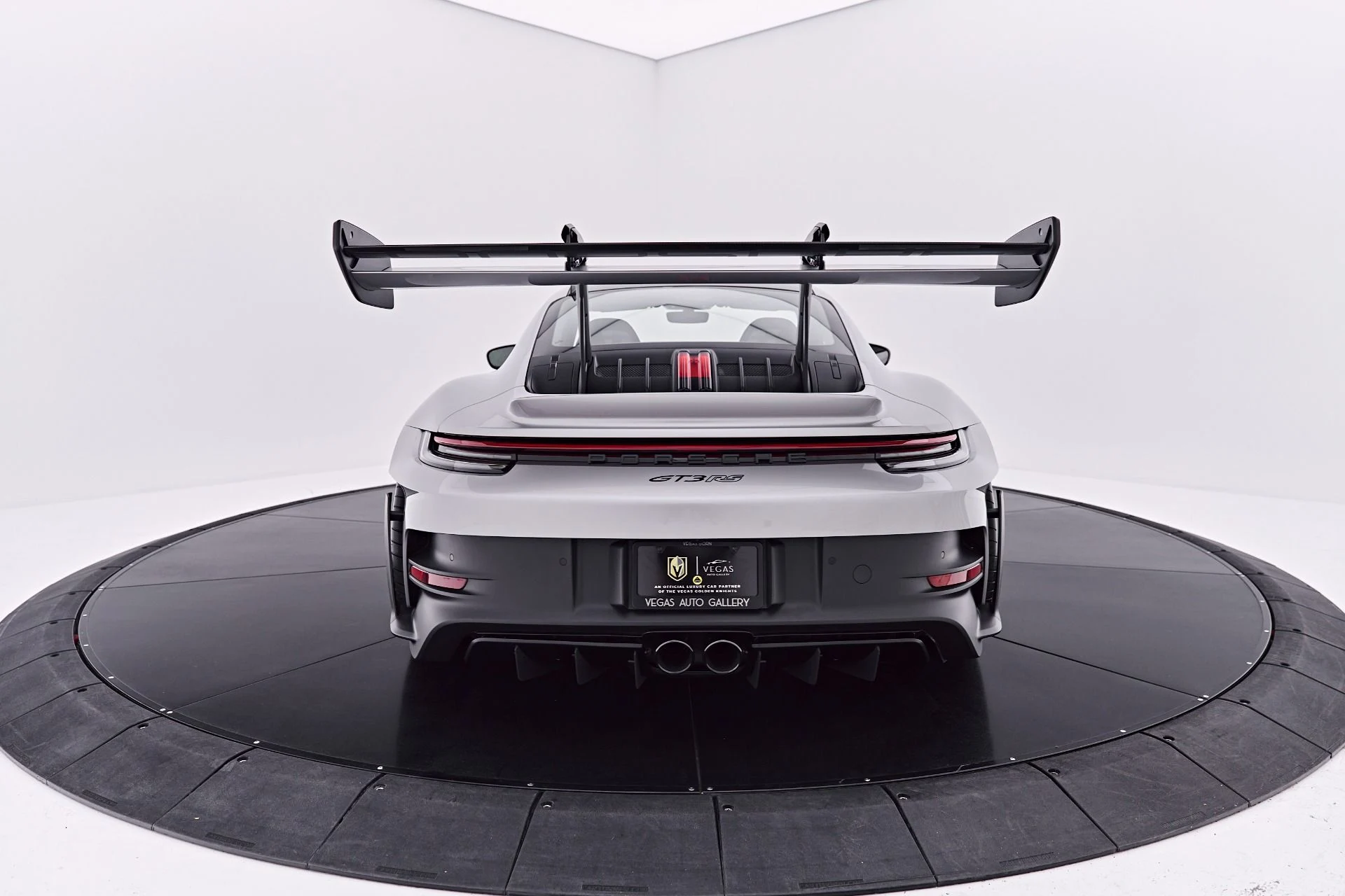 mph016_1452145633_Used_2025_Porsche_911_GT_3_RS_1785790990_a67e55e8d3