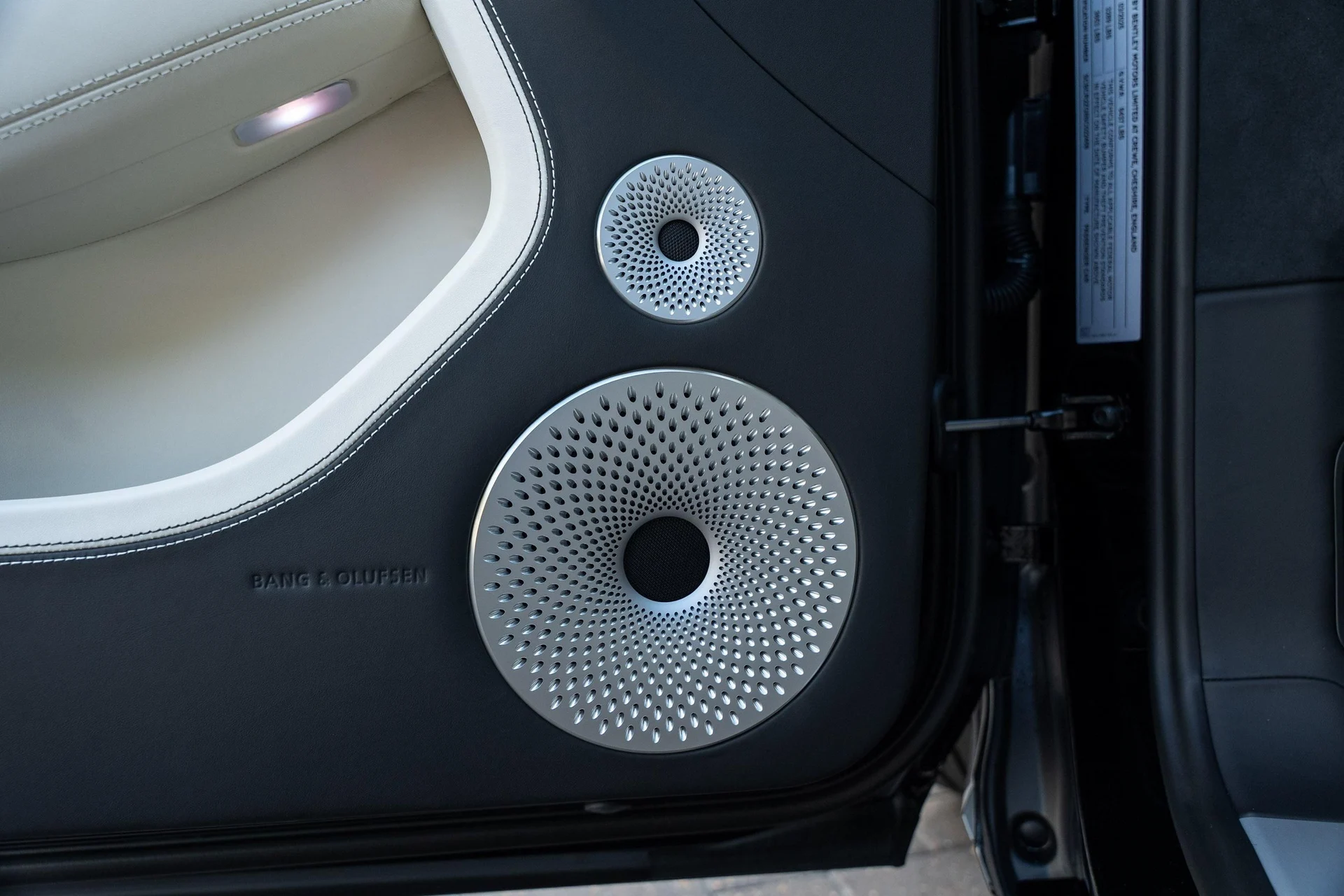 mph016_145552955_439893878_688857ee327455e0273381d2_25c5151590