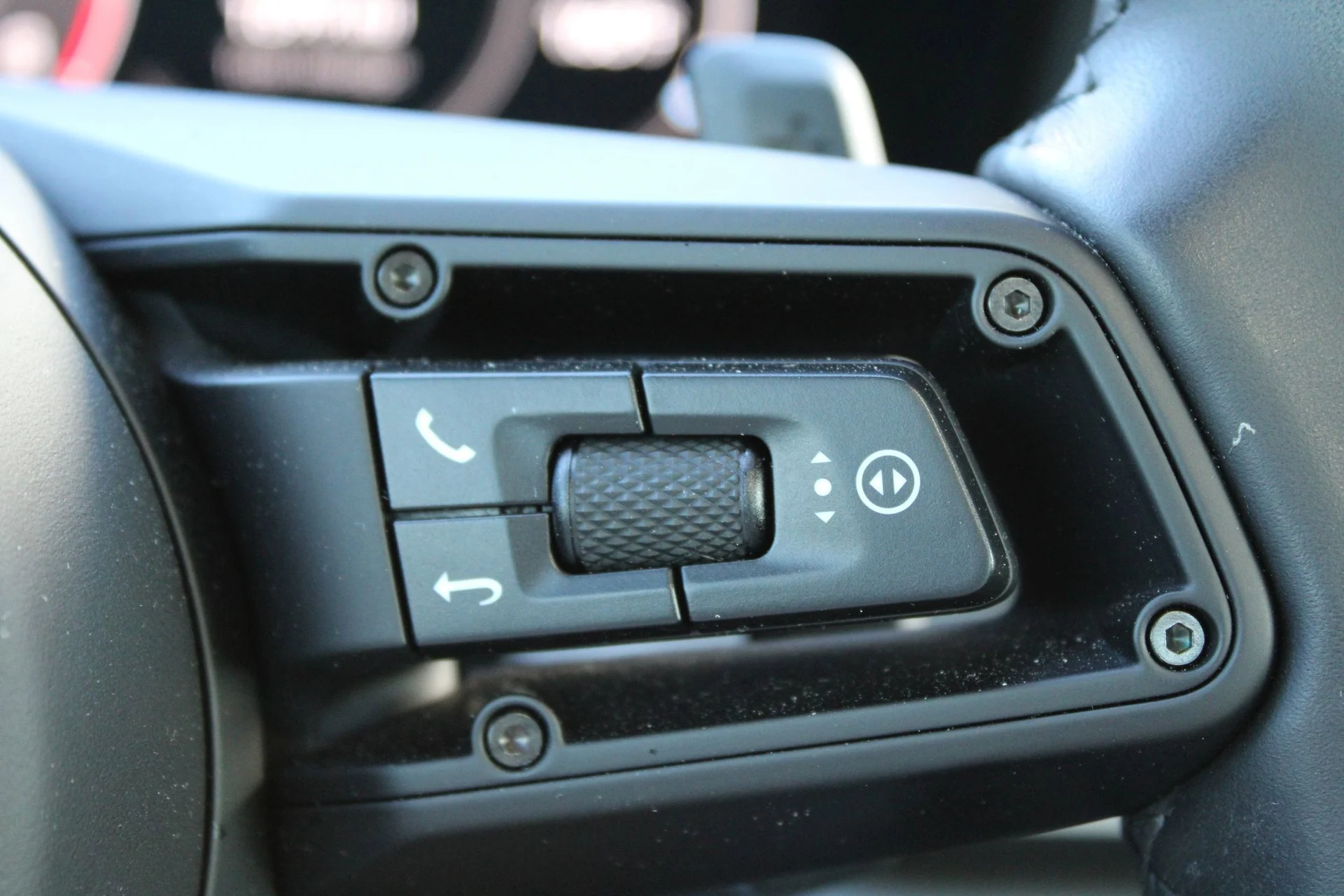 mph016_1459186456_981ff90fd5c3469c195d584adc2e8f36_beda8de0f1