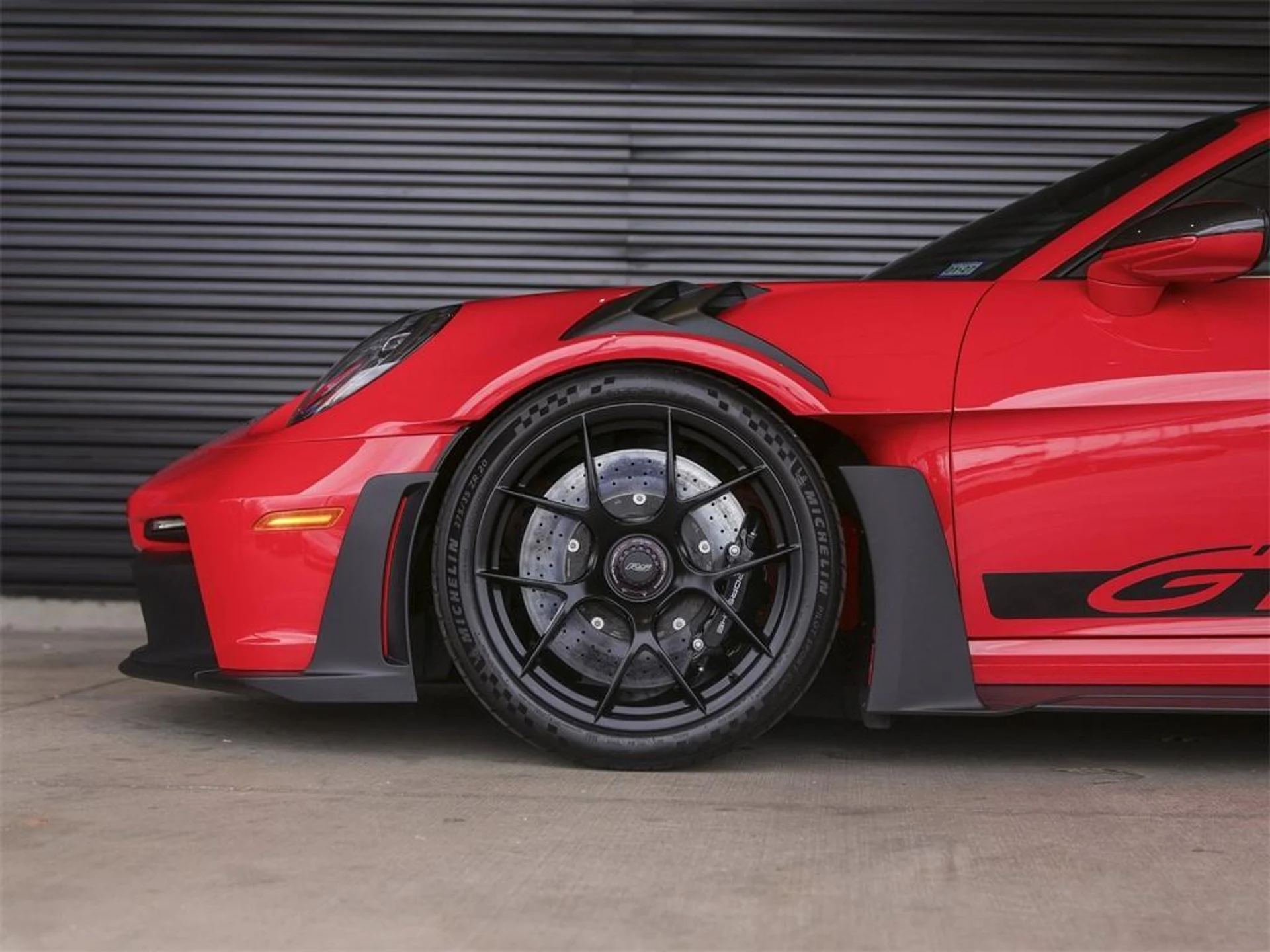 mph016_1464873375_ol17eb7_Nbw_m_X3r_UYN_43_Spl3c_RU_2ebdc25049