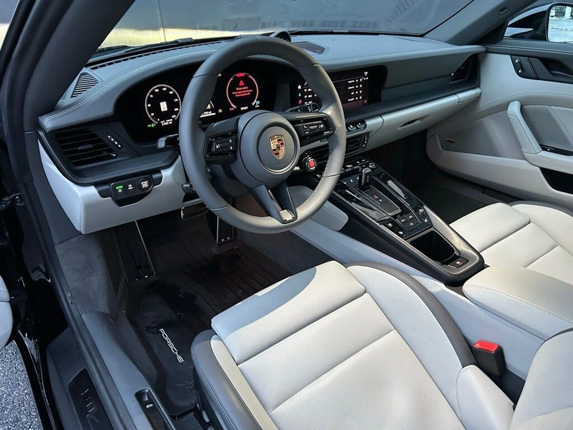 mph016_1473743558_1b107388145e0ac24773238f00f9d692x_5f59c80e17