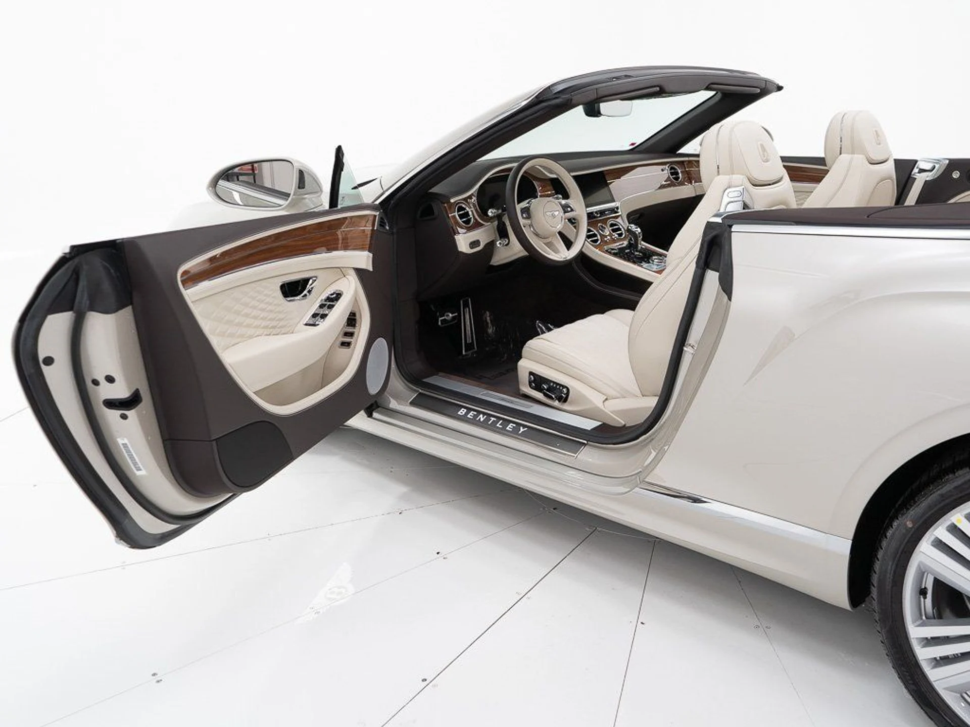 mph016_1474972173_94cefcda0935b9351bf1ee9ecd3b800c_cca31ace06