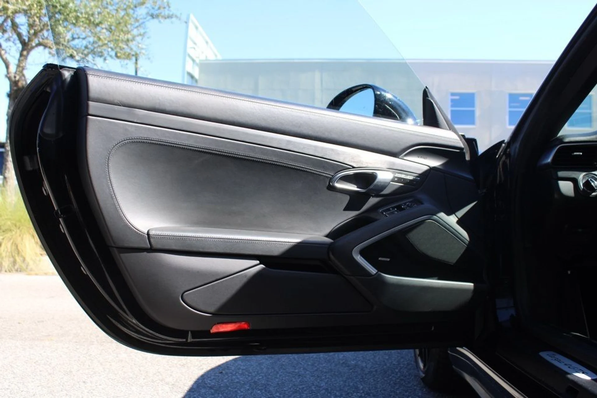 mph016_148234438_4afef480a8e211c109a59d2be2a3cdc5_42c8f16407