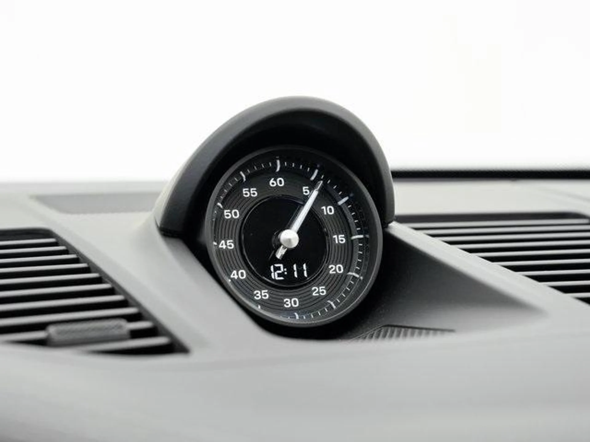 mph016_1485401611_ijx0_Oakru_B8_BC_OWMY_By_YU_8_FK_Ds_4fe77e91c9