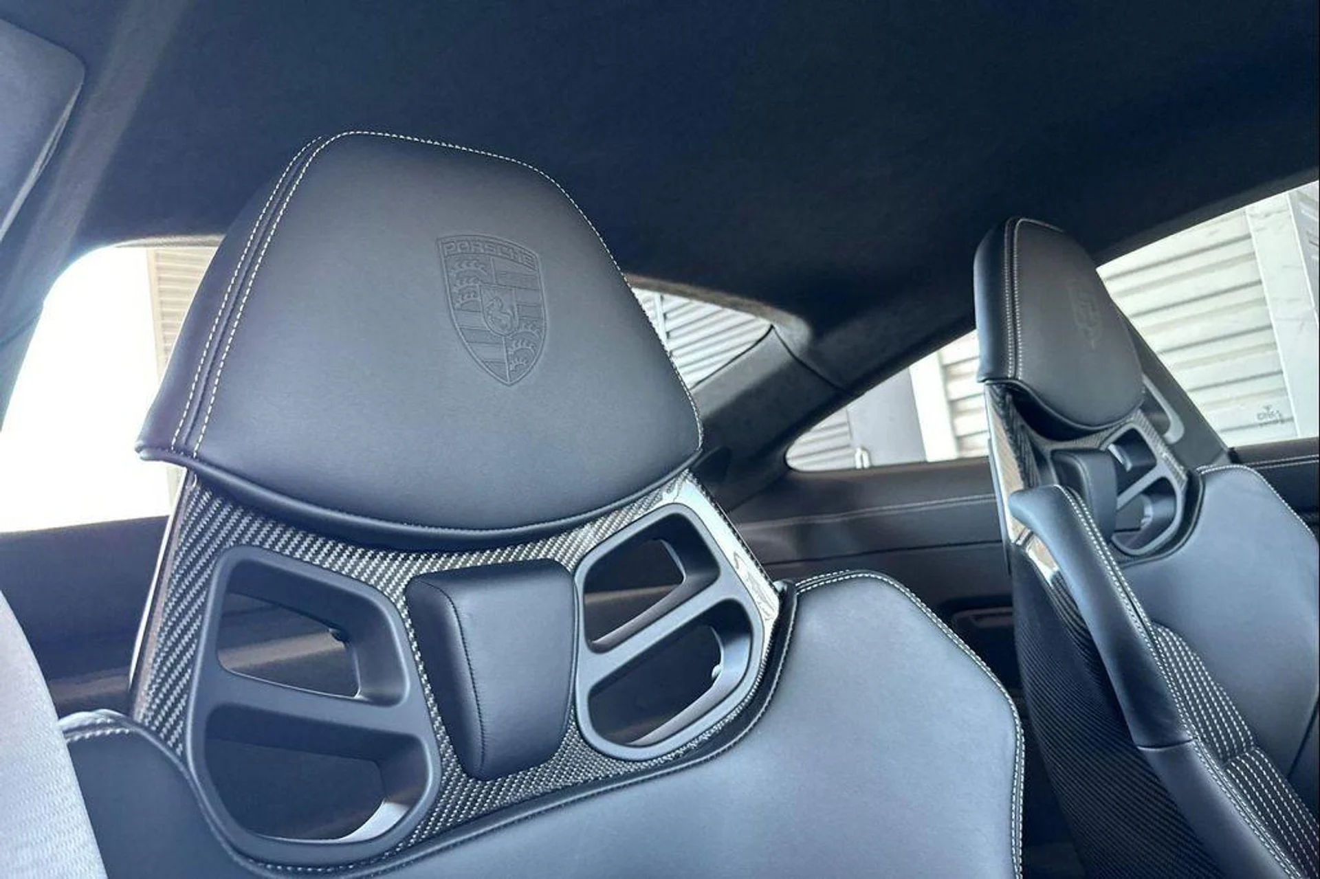 mph016_1490057304_x_Sl_Ca6_DU_Wo_9_C0s8_Yh0_Tc1u3_Rdo_316b8122b3