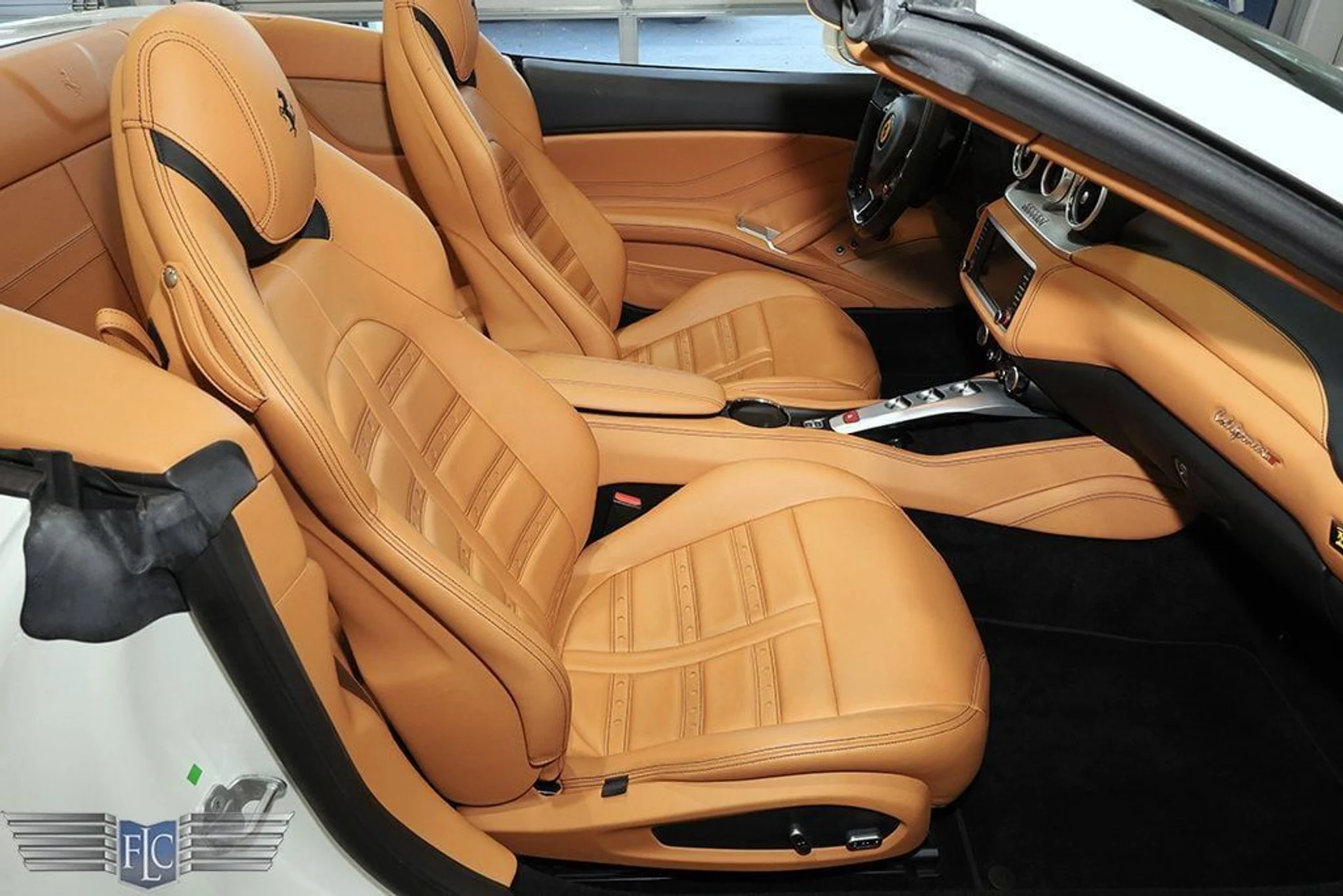 mph016_1493947162_used_2015_ferrari_california_t2drconvertible_9689_22995447_17_1024_4ce50c6113