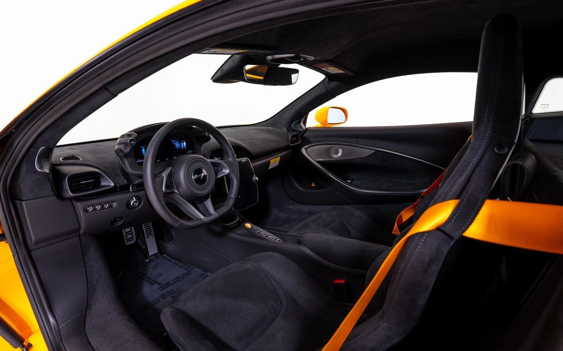 mph016_1497858455_df22d7ae7cba5cf4a8e9d25ab2c2fcf1x_b876d1b742