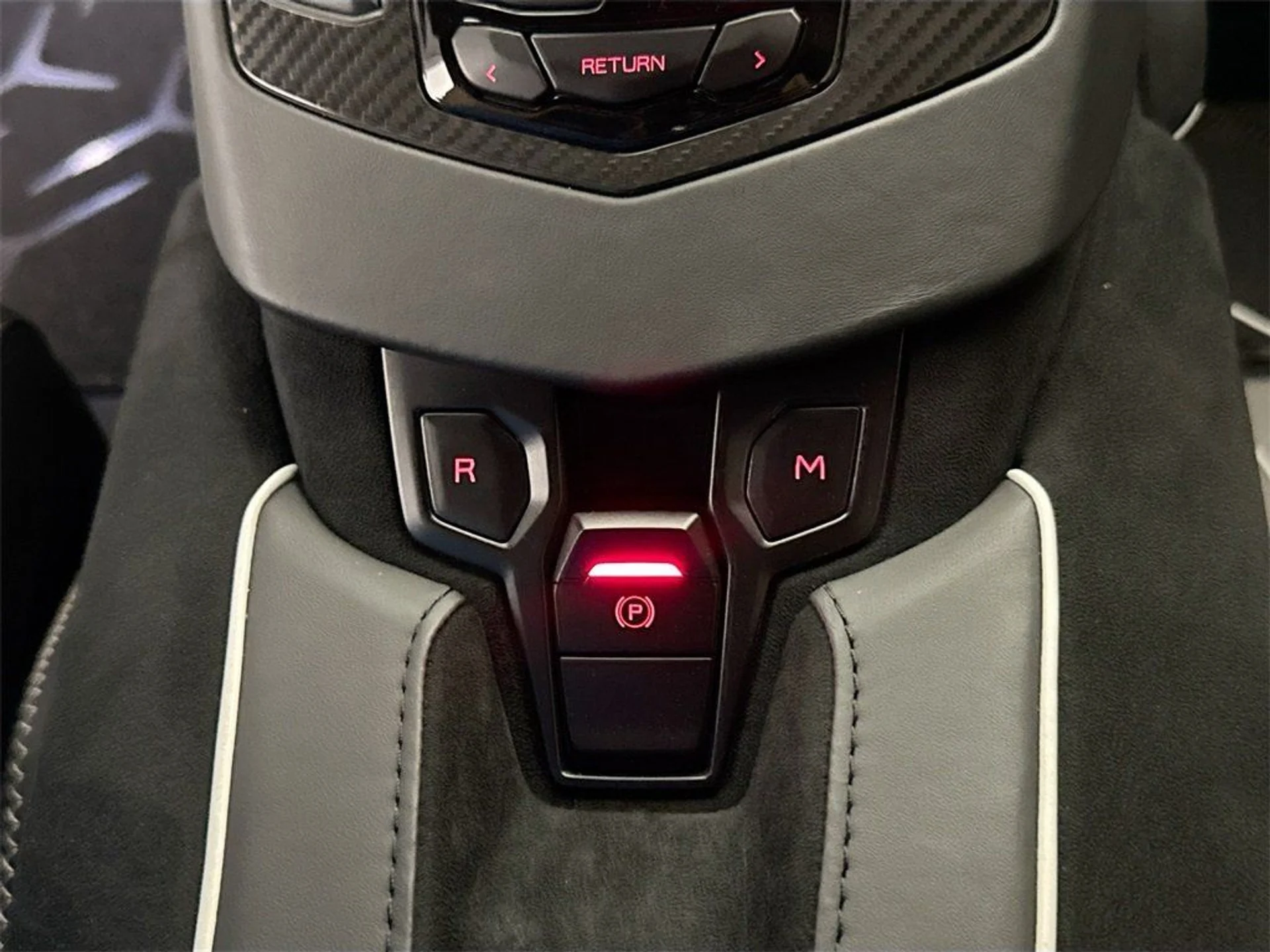 mph016_1505959112_dad620412ac79bd79f2e833390bfa96f_c20704a677