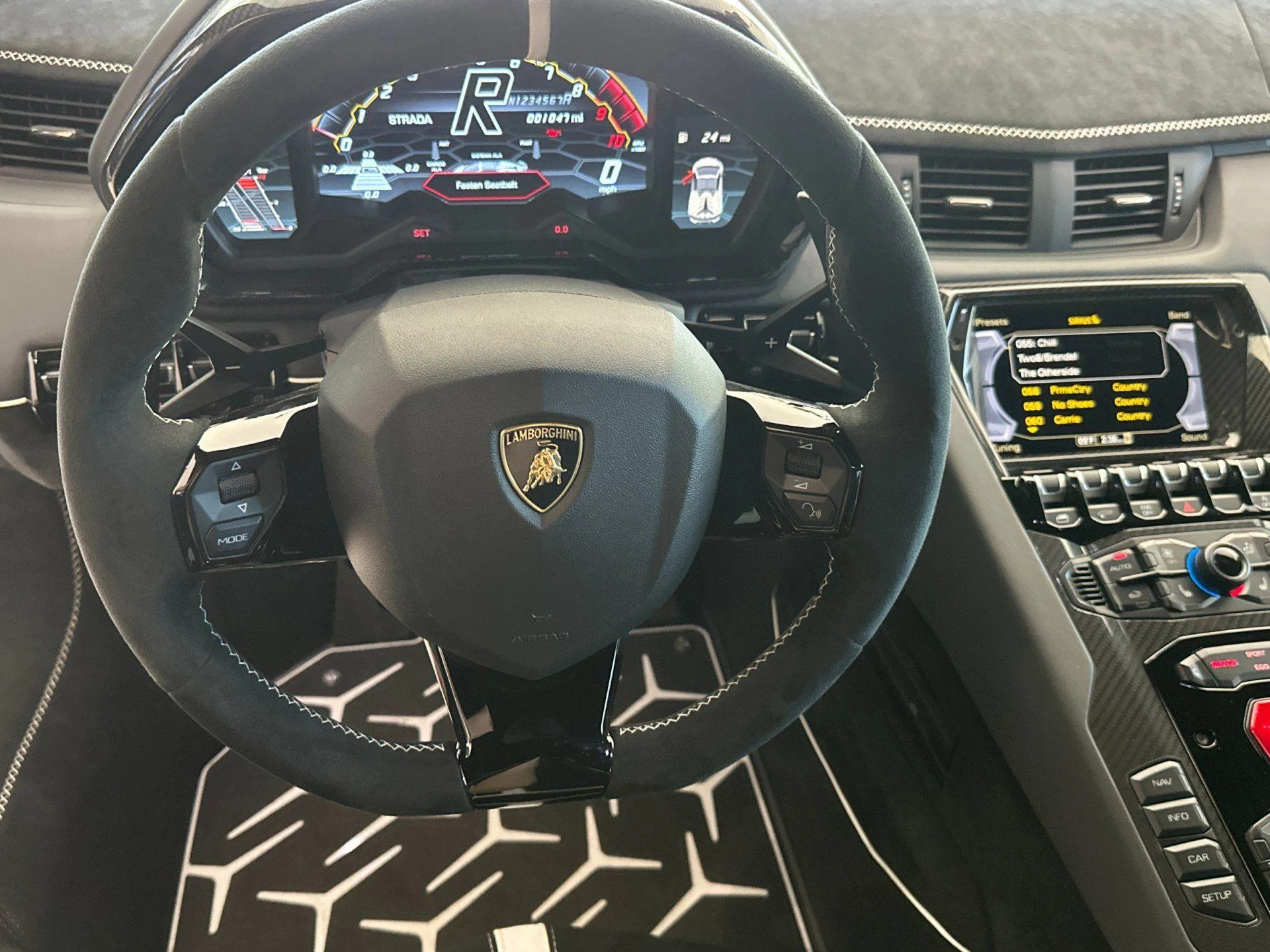 mph016_1514311331_Used_2021_Lamborghini_Aventador_SVJ_1774426263_a99a279882