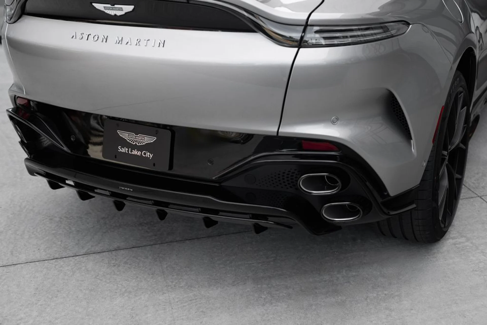 mph016_1516732130_36fb318a0b2f8aa12d25c163cd5a398dx_ddc2637ca0