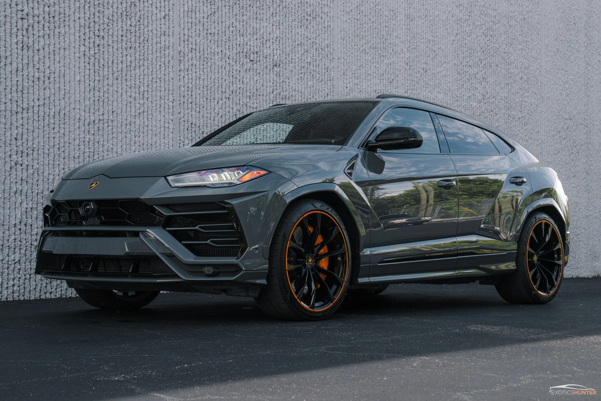 mph016_152110052_Used_2022_Lamborghini_Urus_Grigio_Telesto_Bang_Olufsen_Sound_1758233512_e701dba8fd
