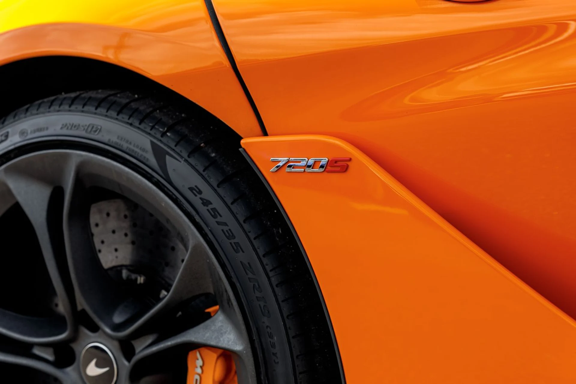 mph016_1522567096_60_p17_l_71540ae7ac